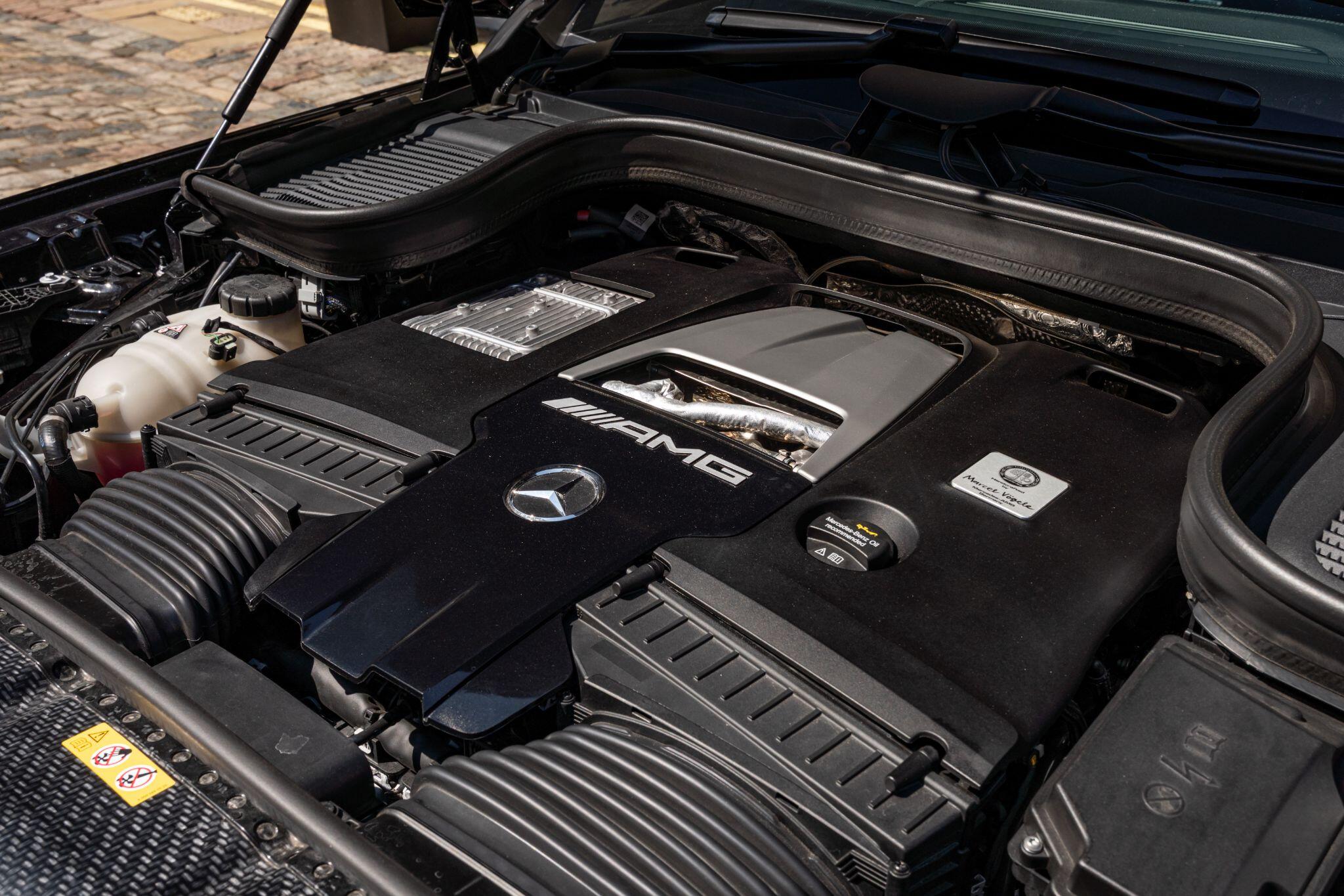 Mercedes-Benz GLS view 23