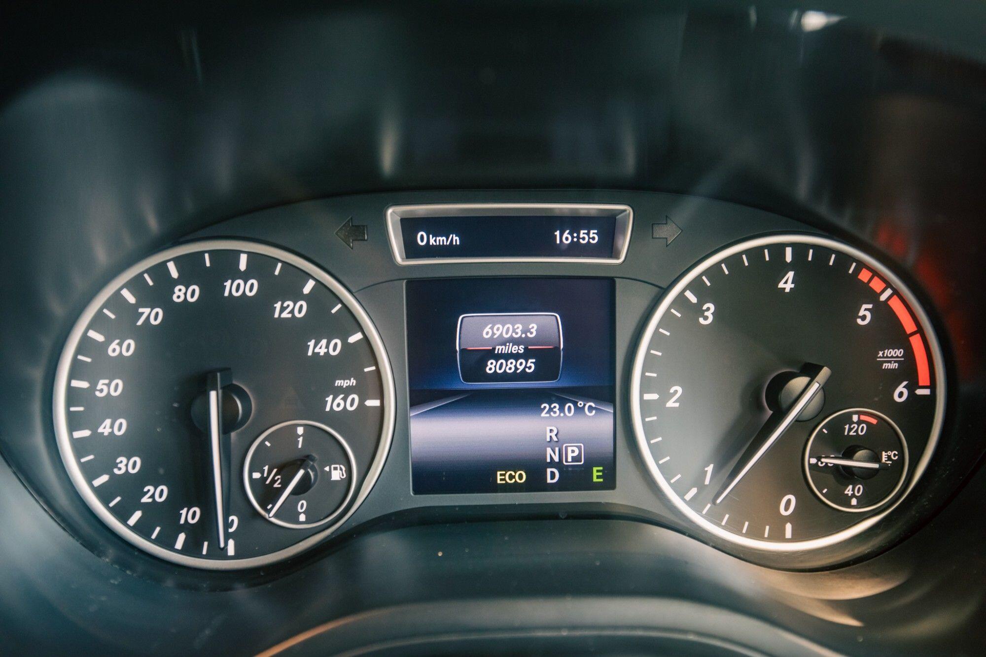 Mercedes-Benz B-Class view 16