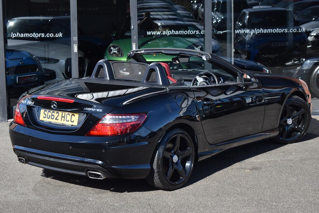Mercedes-Benz SLK view 7