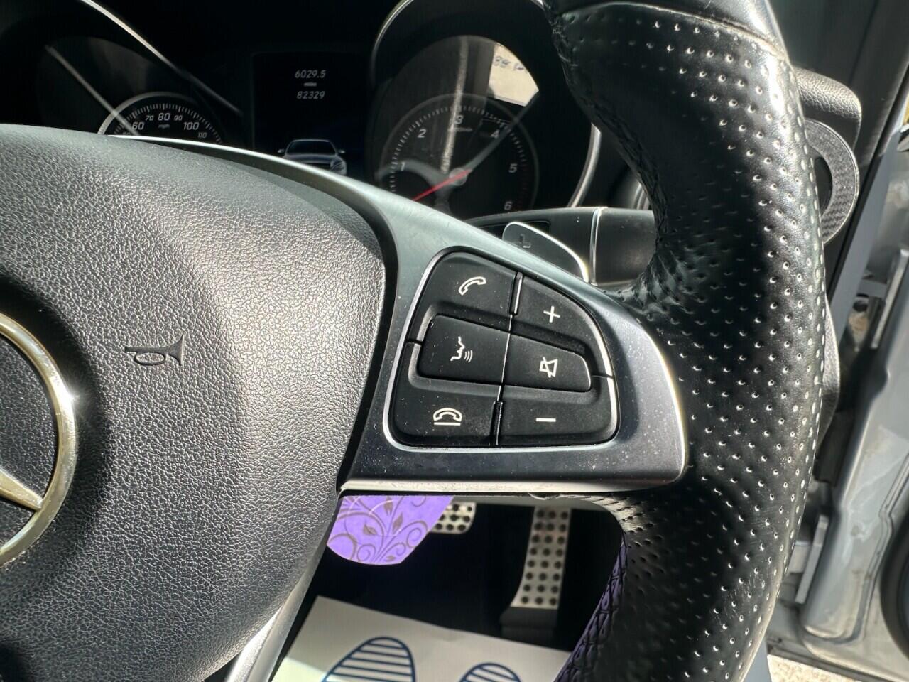 Mercedes-Benz C-Class view 28