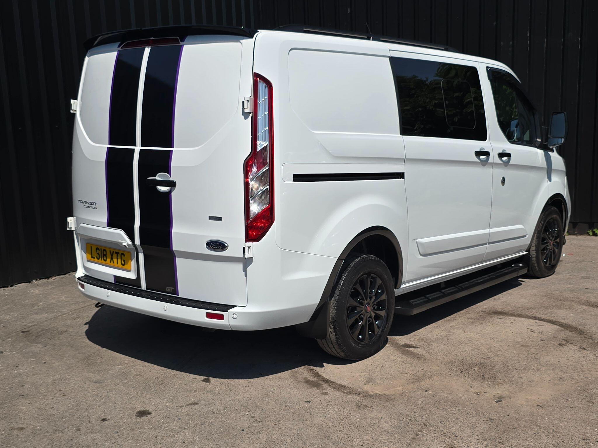 Ford Transit Custom view 26