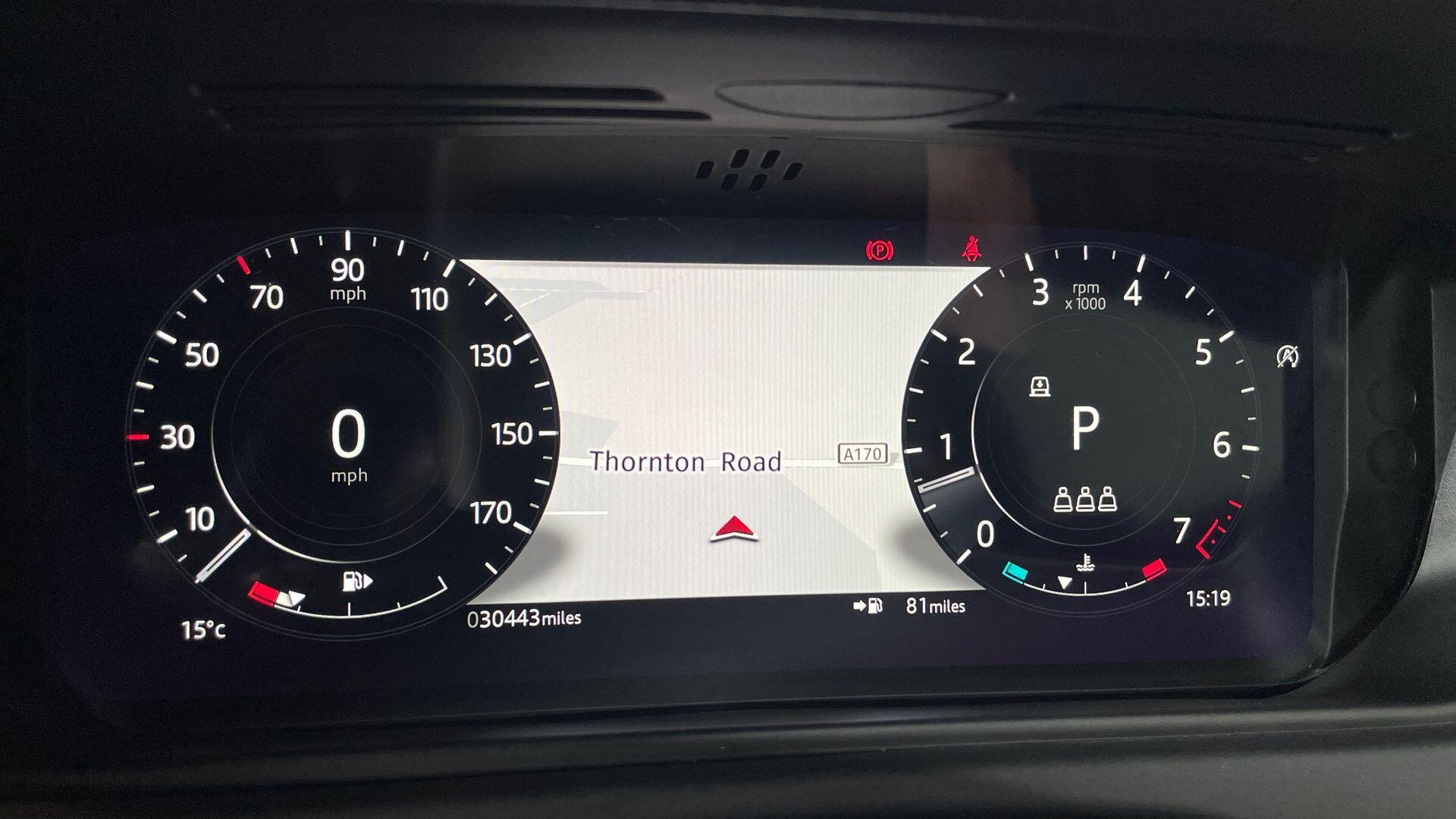 Land Rover Range Rover Velar view 16