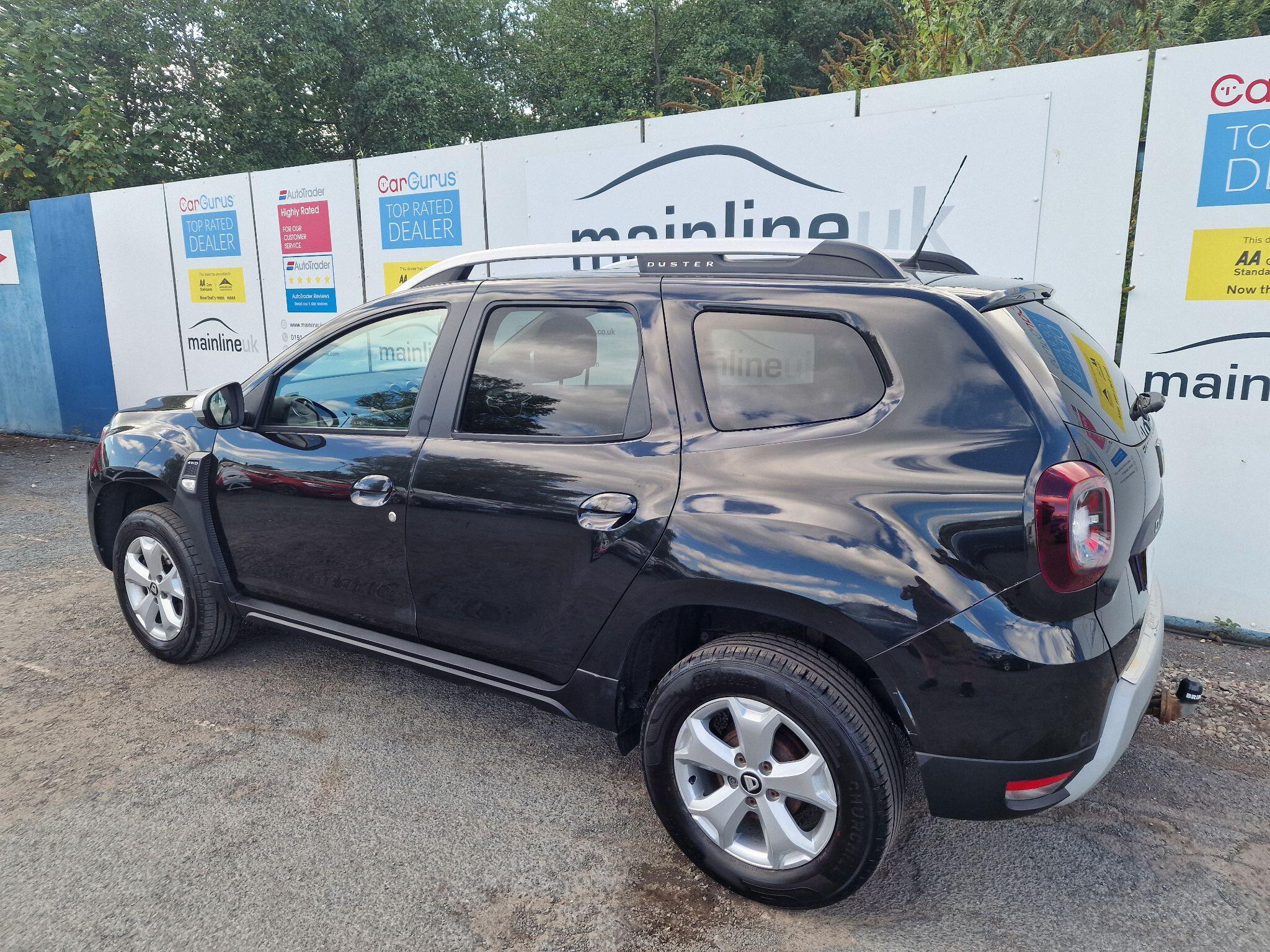 Dacia Duster view 5