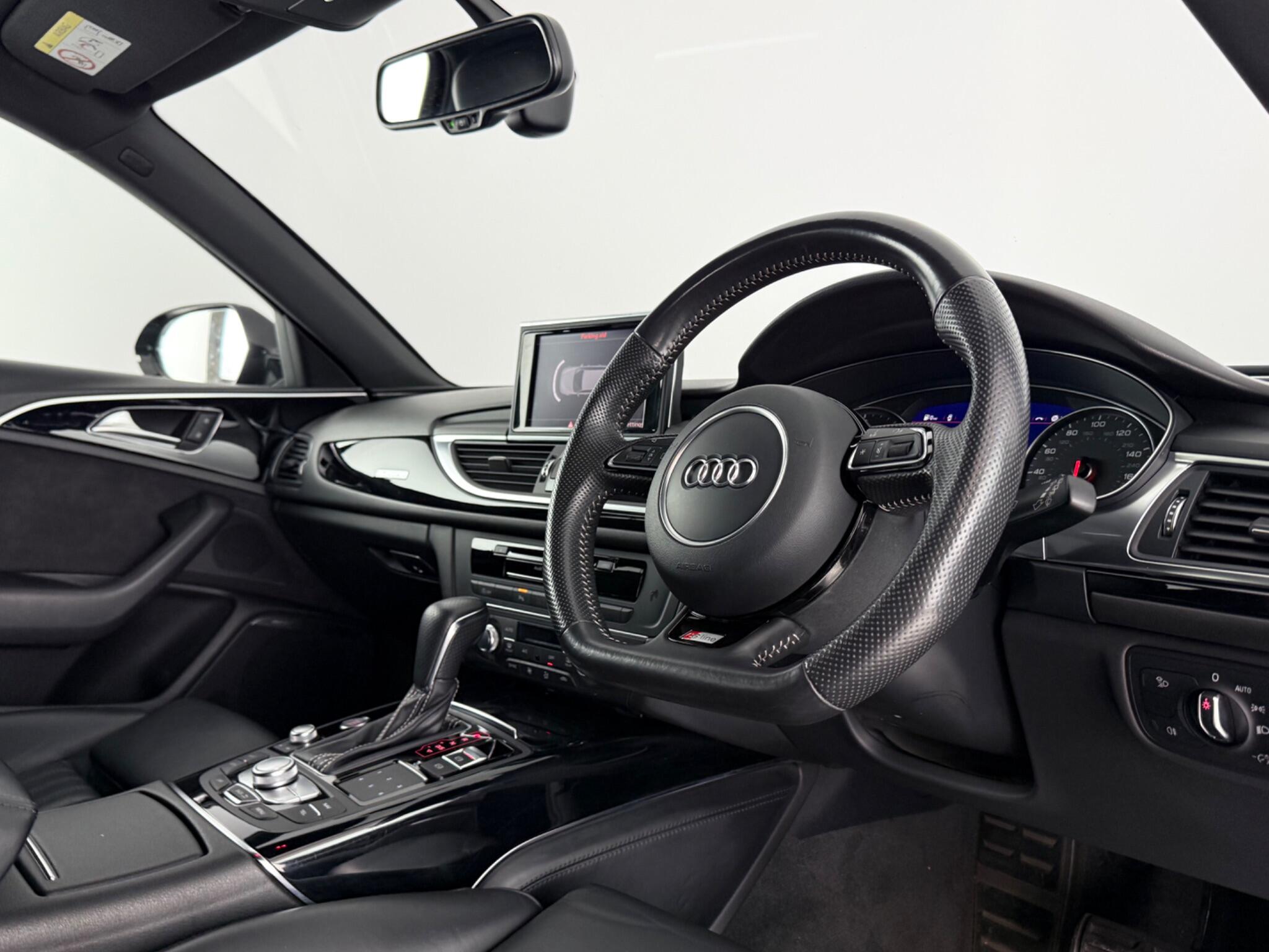 Audi A6 view 3