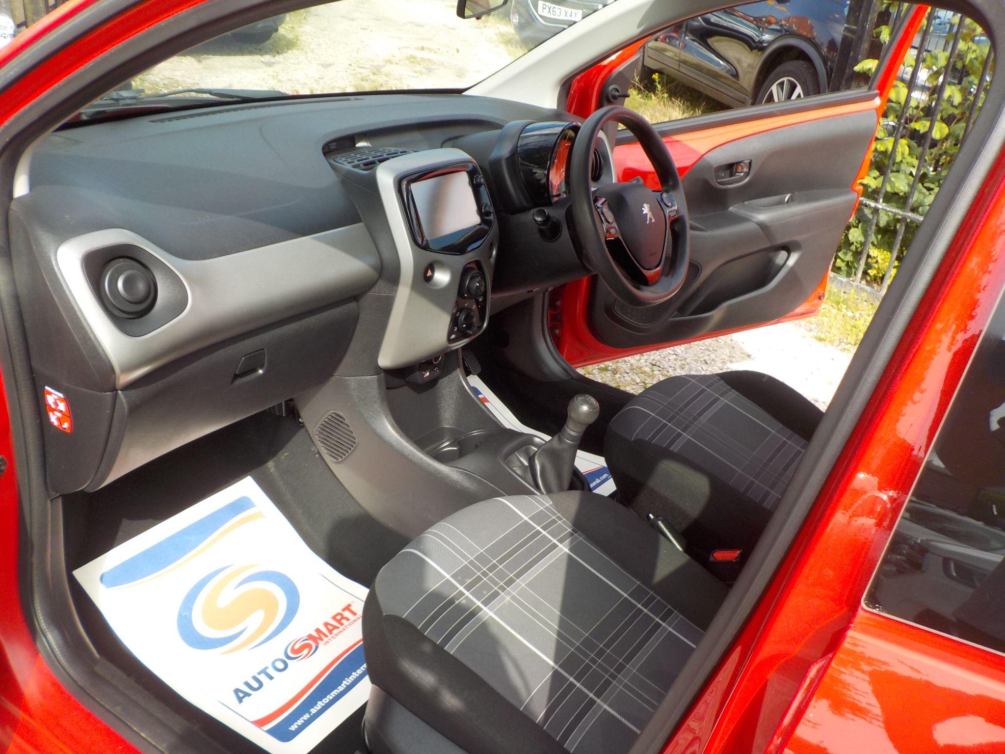 Peugeot 108 1.0 Active Euro 6 5dr