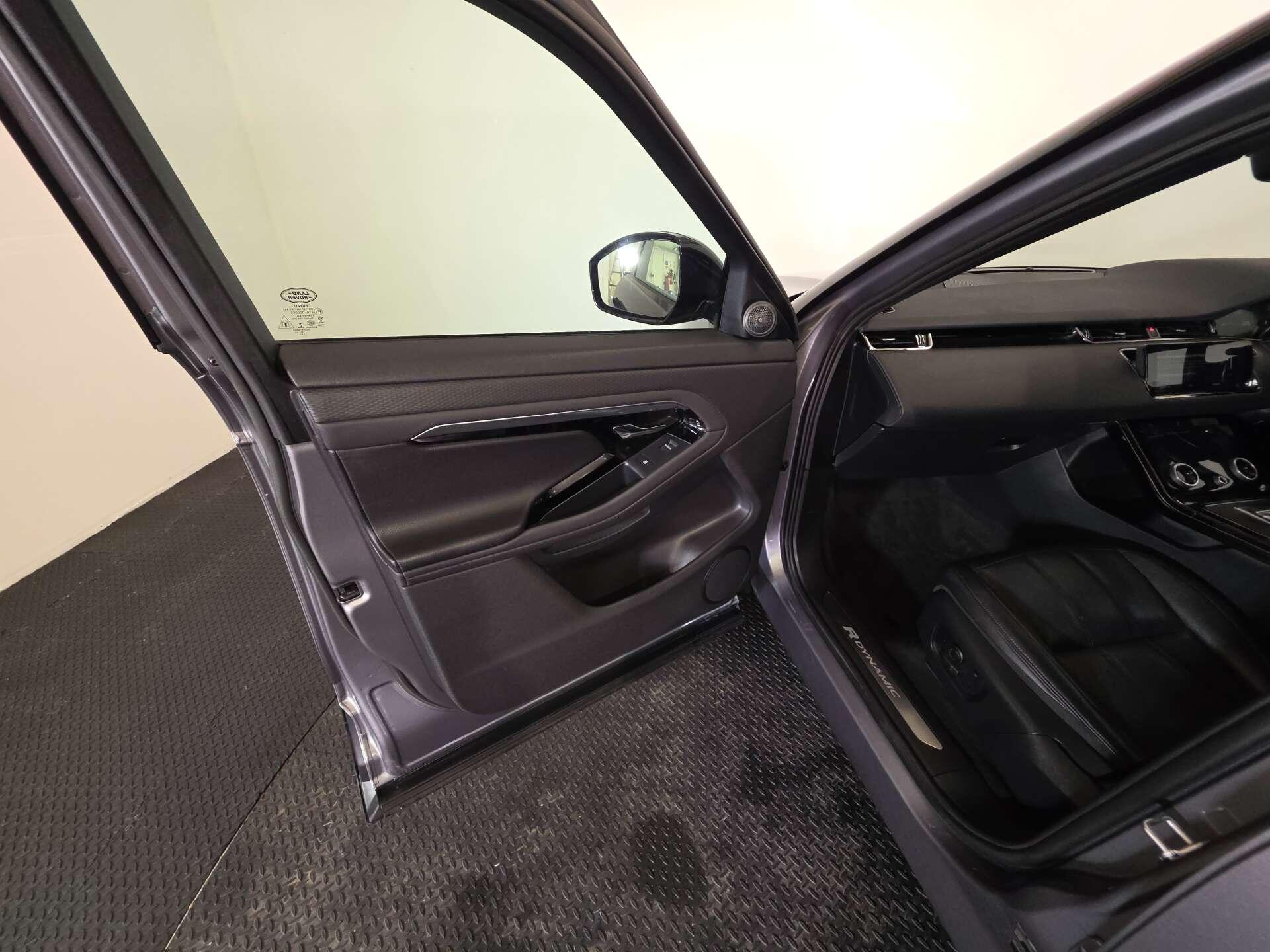Land Rover Range Rover Evoque view 55