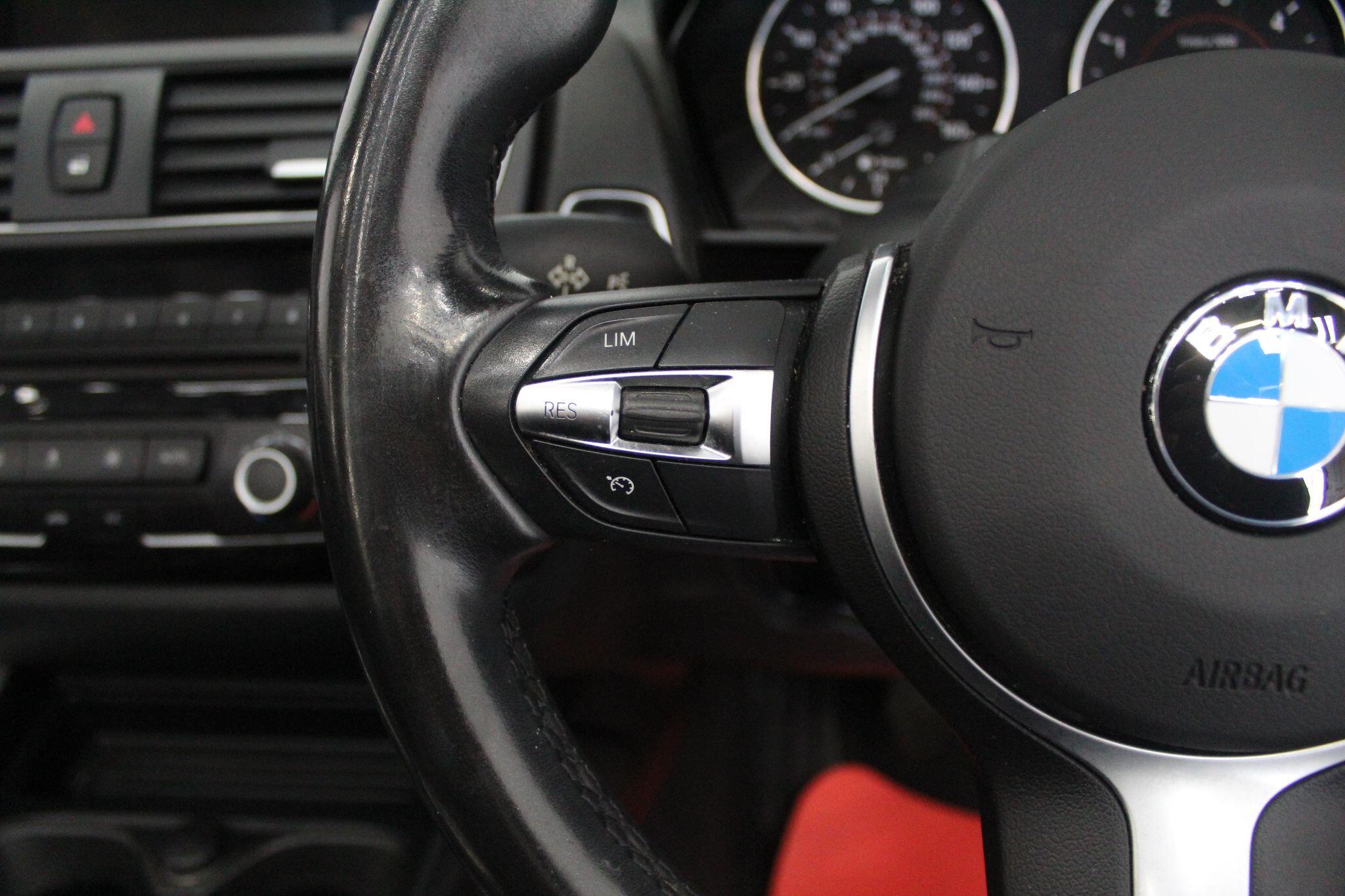 BMW 2 Series view 51