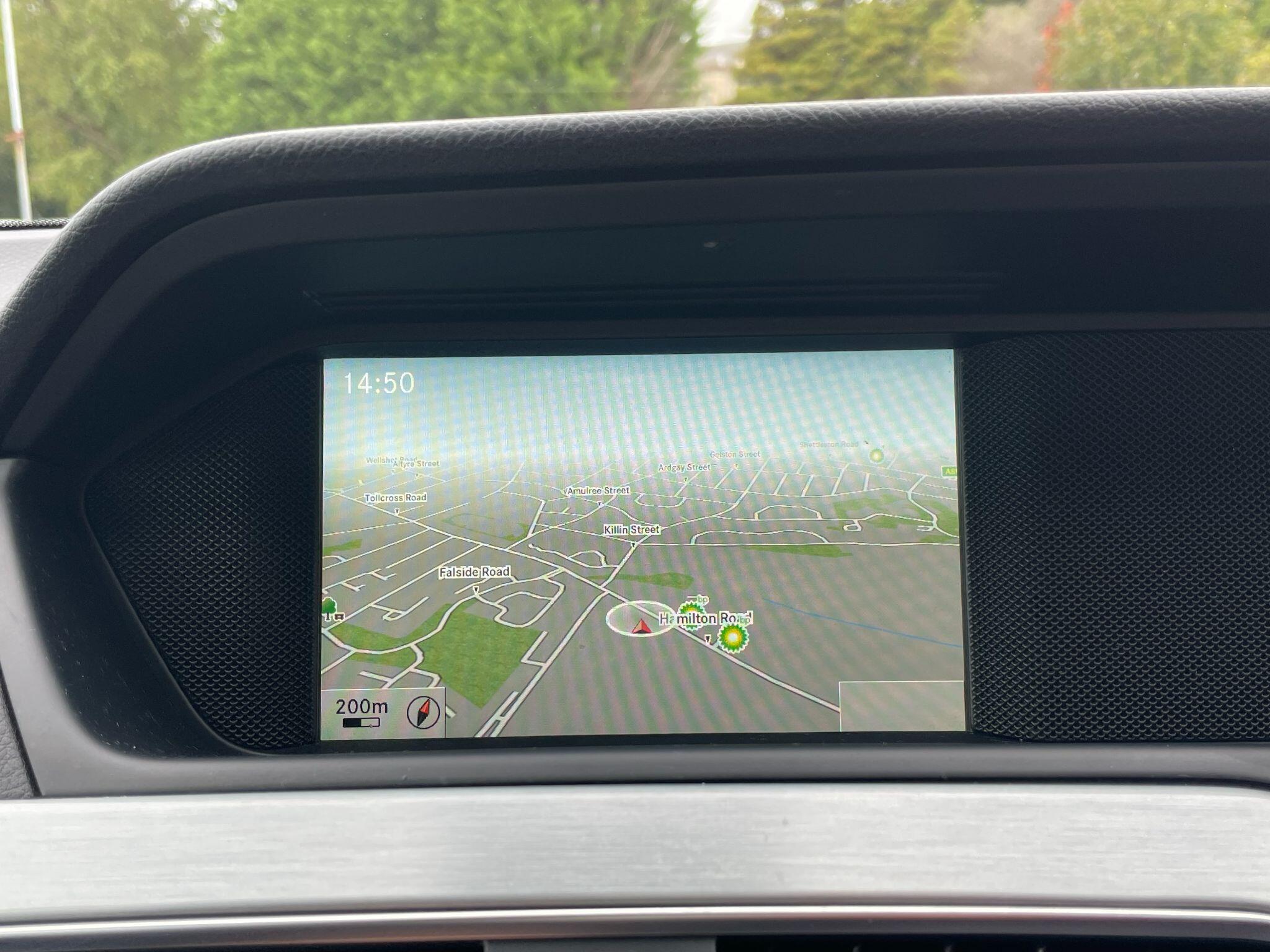 Mercedes-Benz C-Class view 21