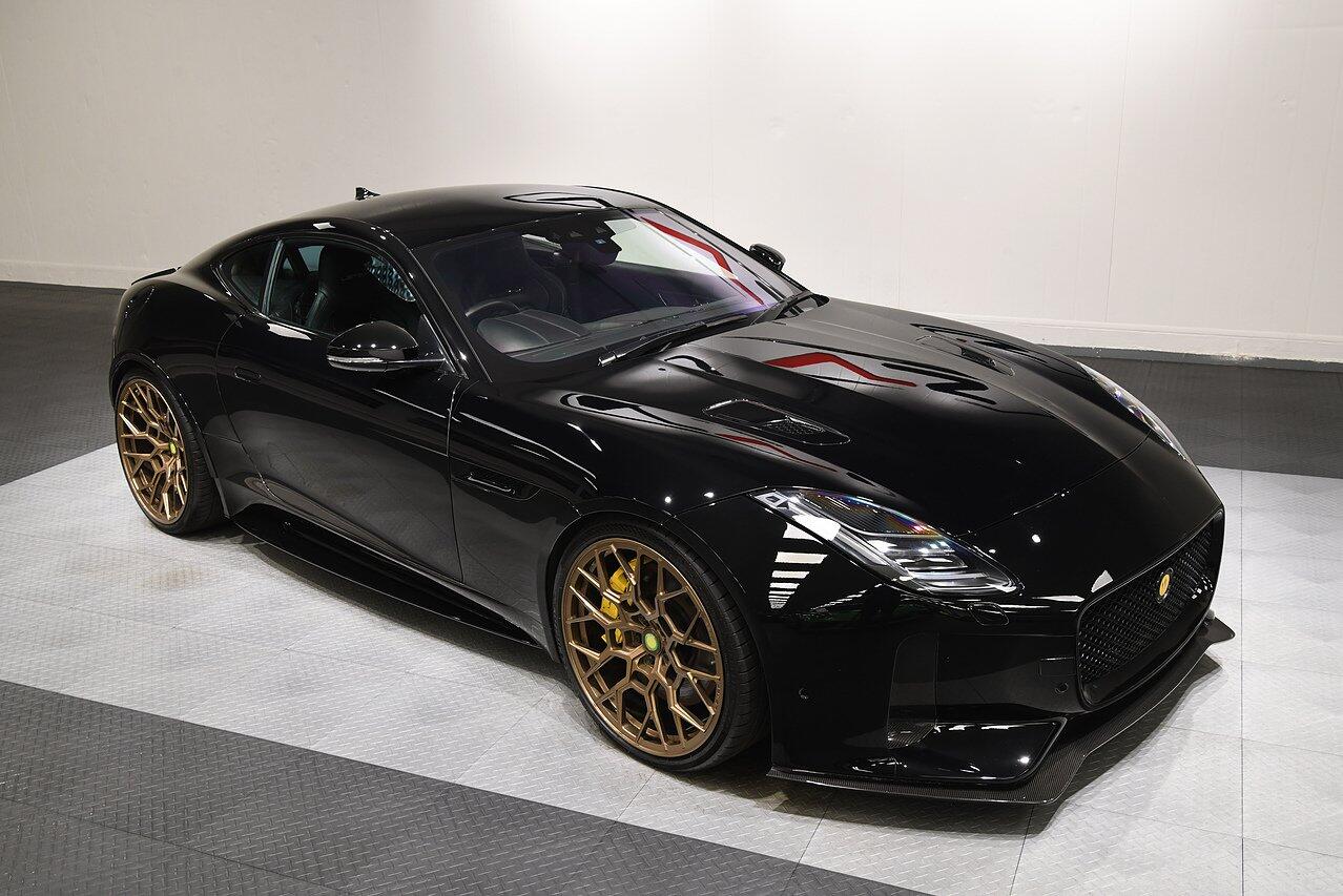Jaguar F-Type view 29