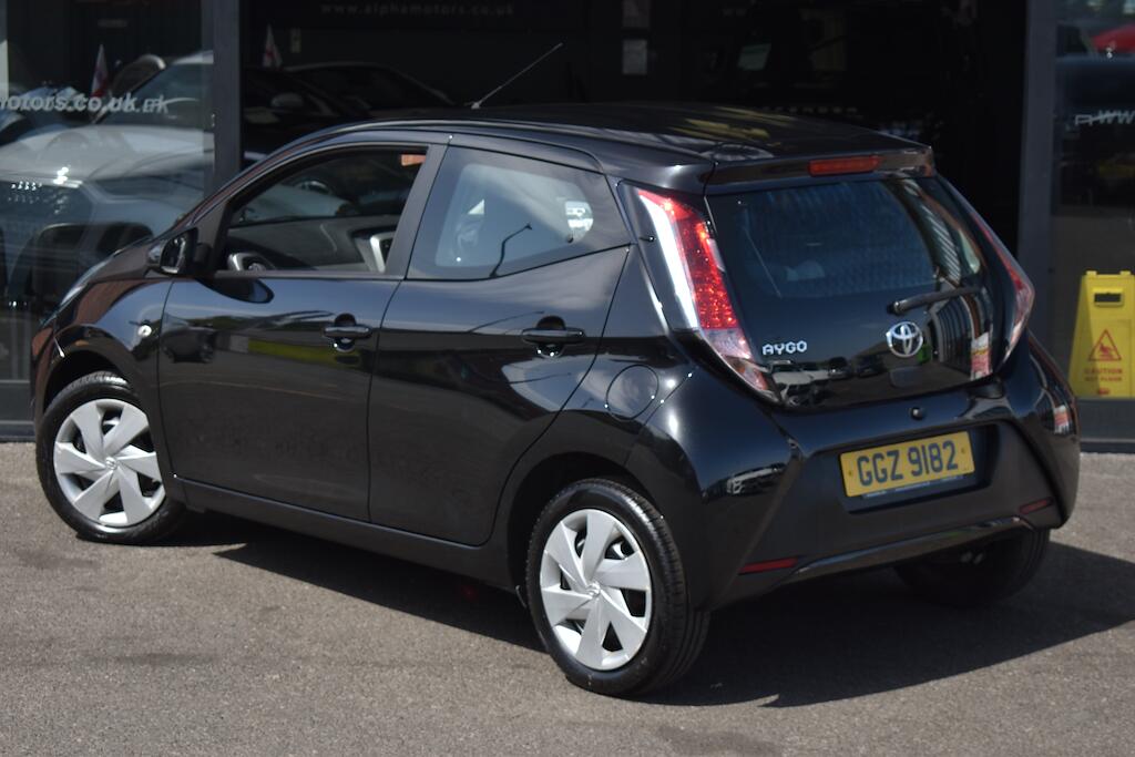 Toyota Aygo view 2