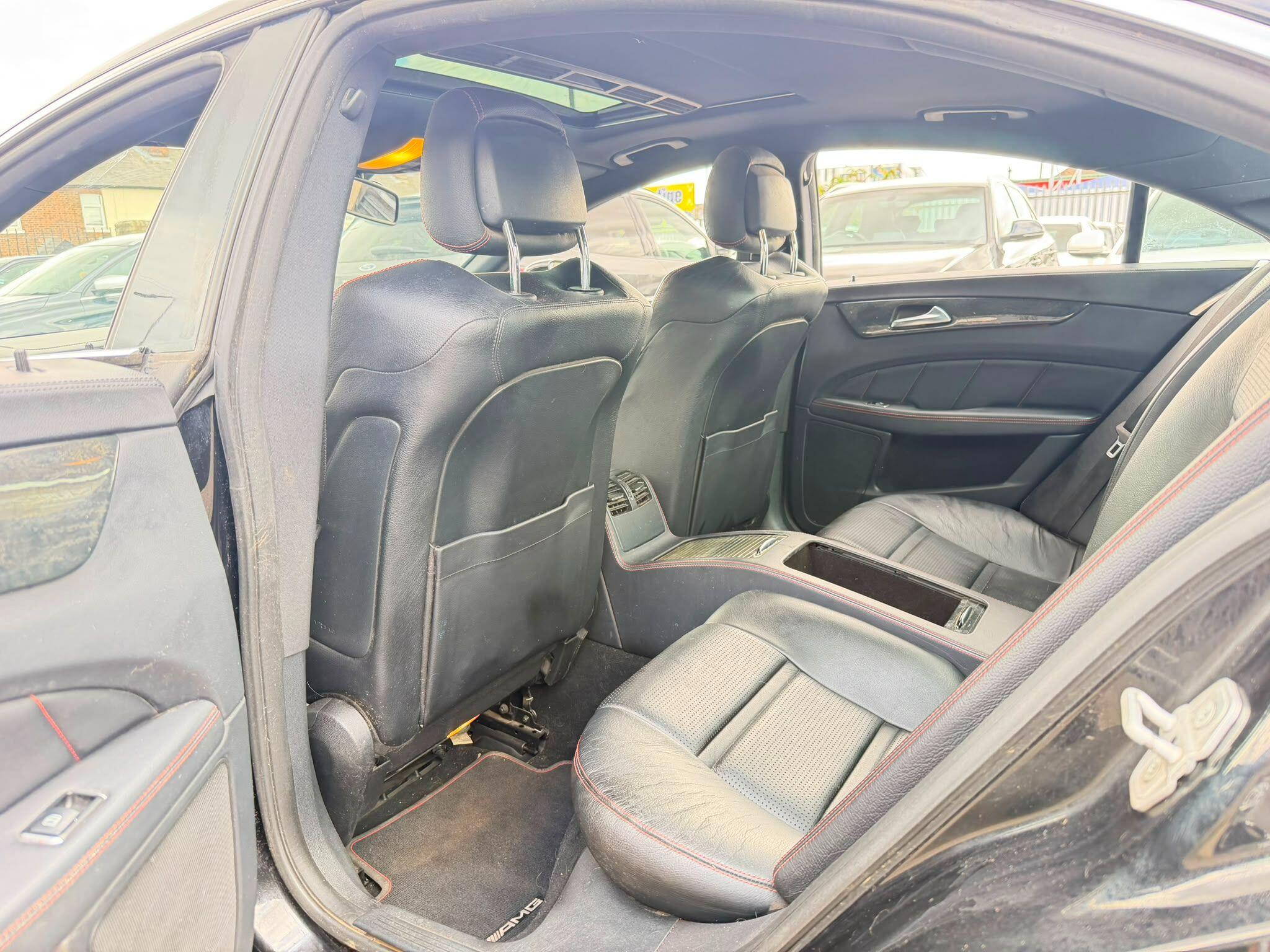 Mercedes-Benz CLS view 17