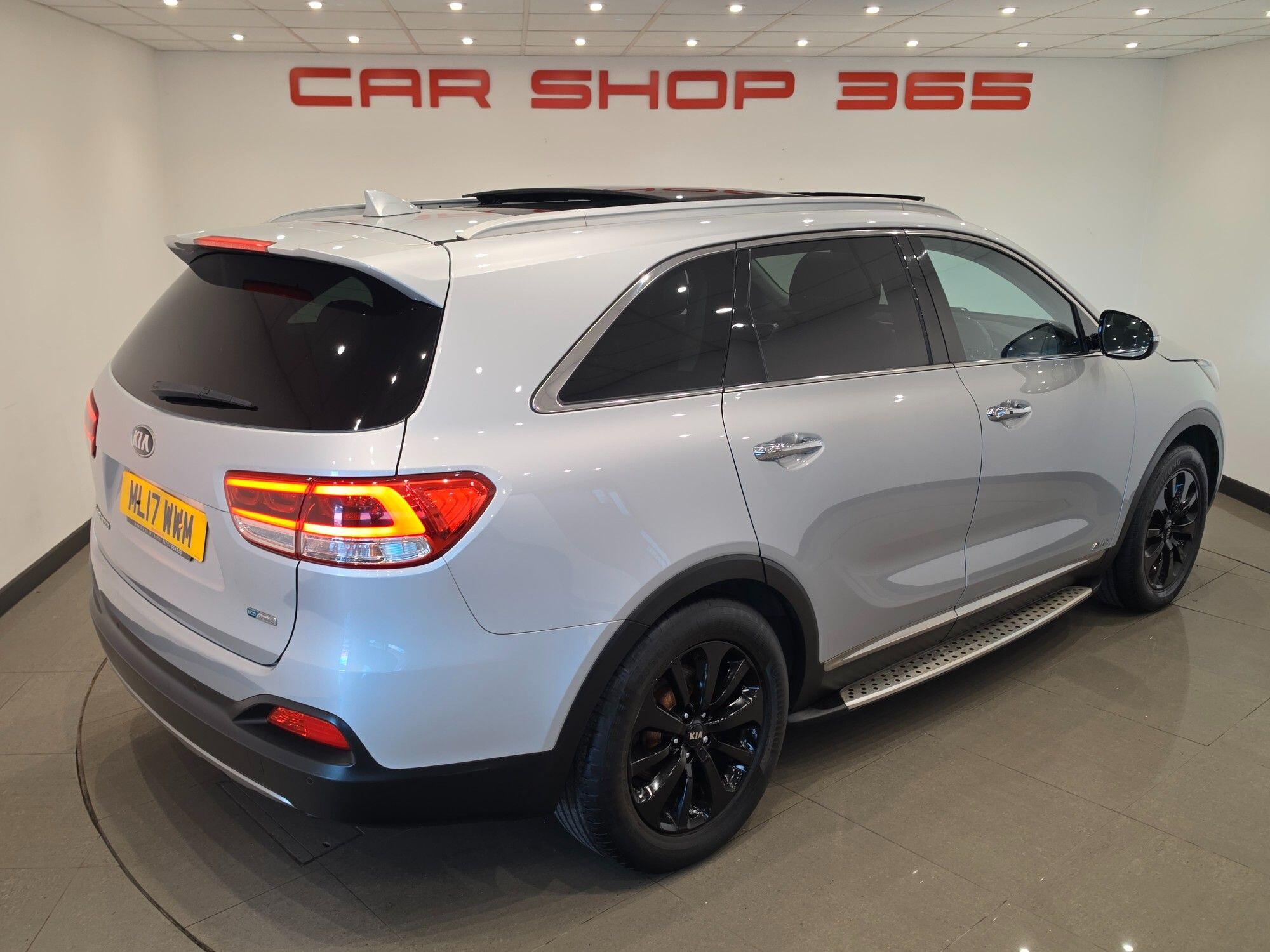 Kia Sorento view 7