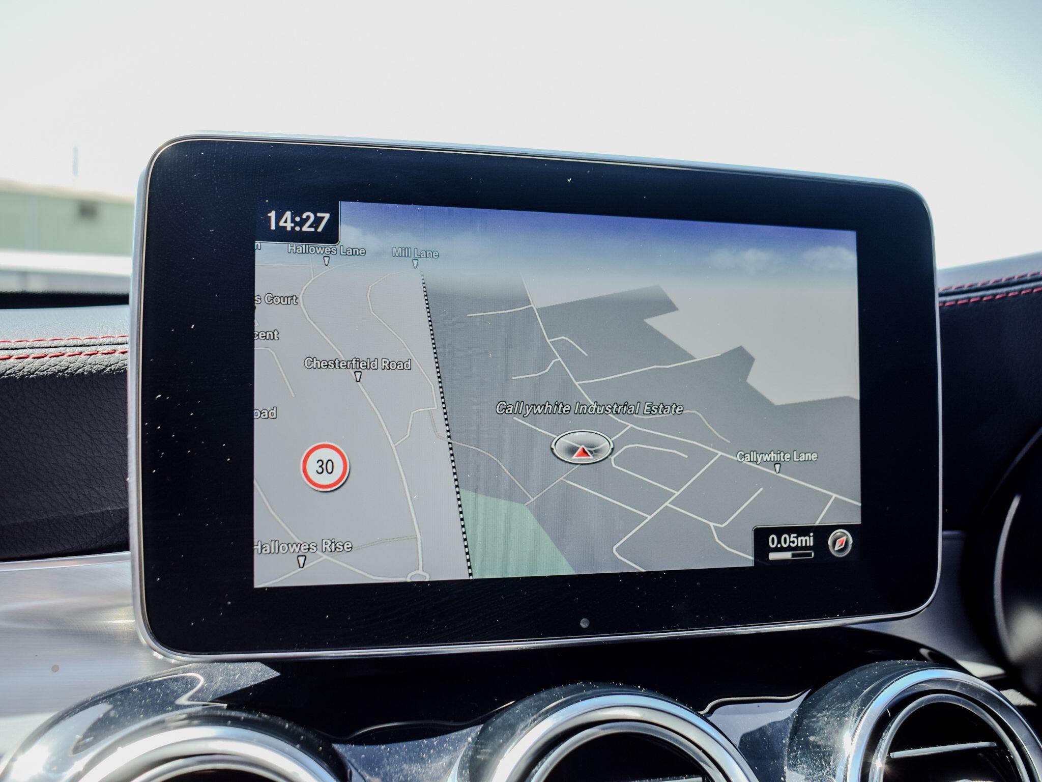 Mercedes-Benz GLC view 20