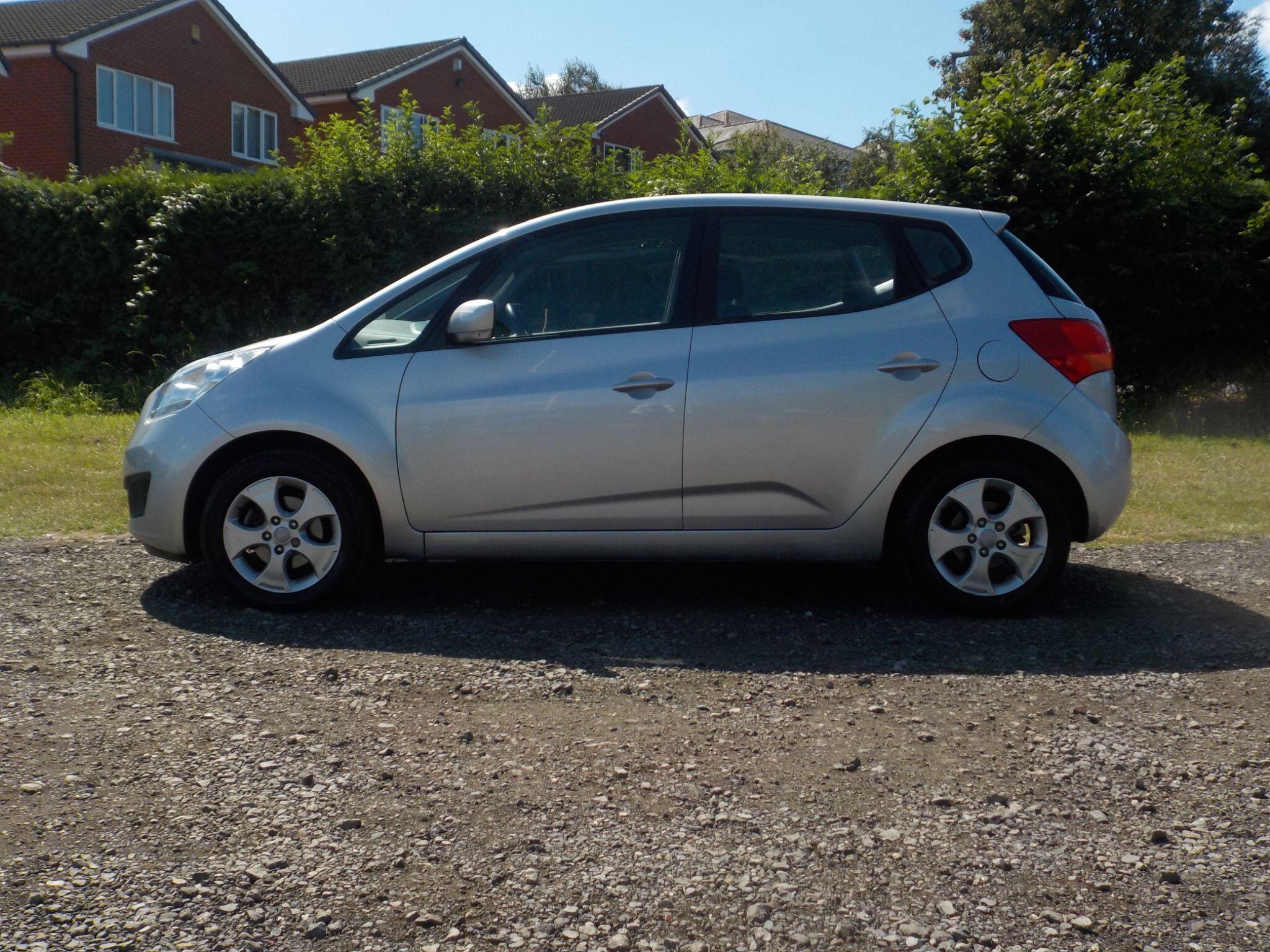 Kia Venga 1.4 EcoDynamics 2 Euro 5 (s/s) 5dr