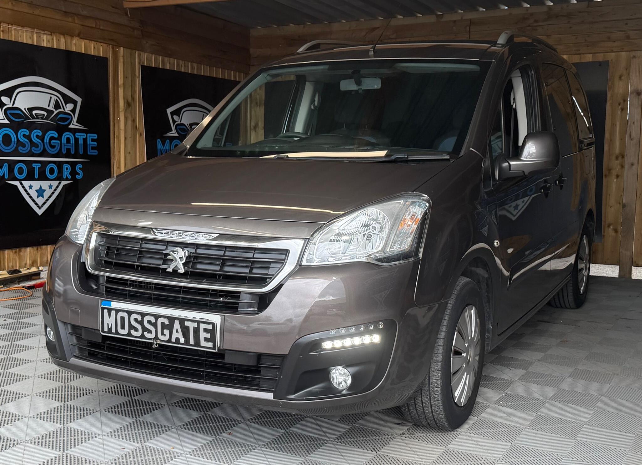 Peugeot Partner Tepee view 4
