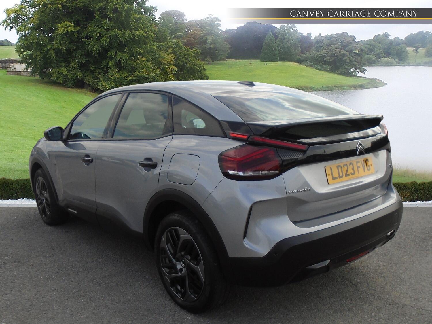 Citroen C4 view 3