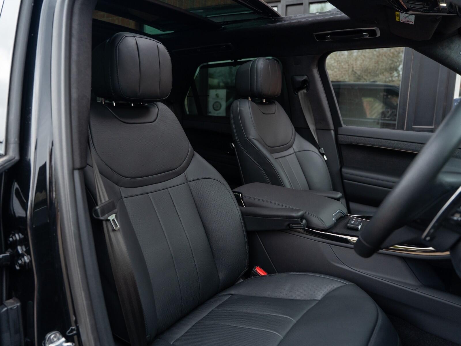 Land Rover Range Rover Sport view 35