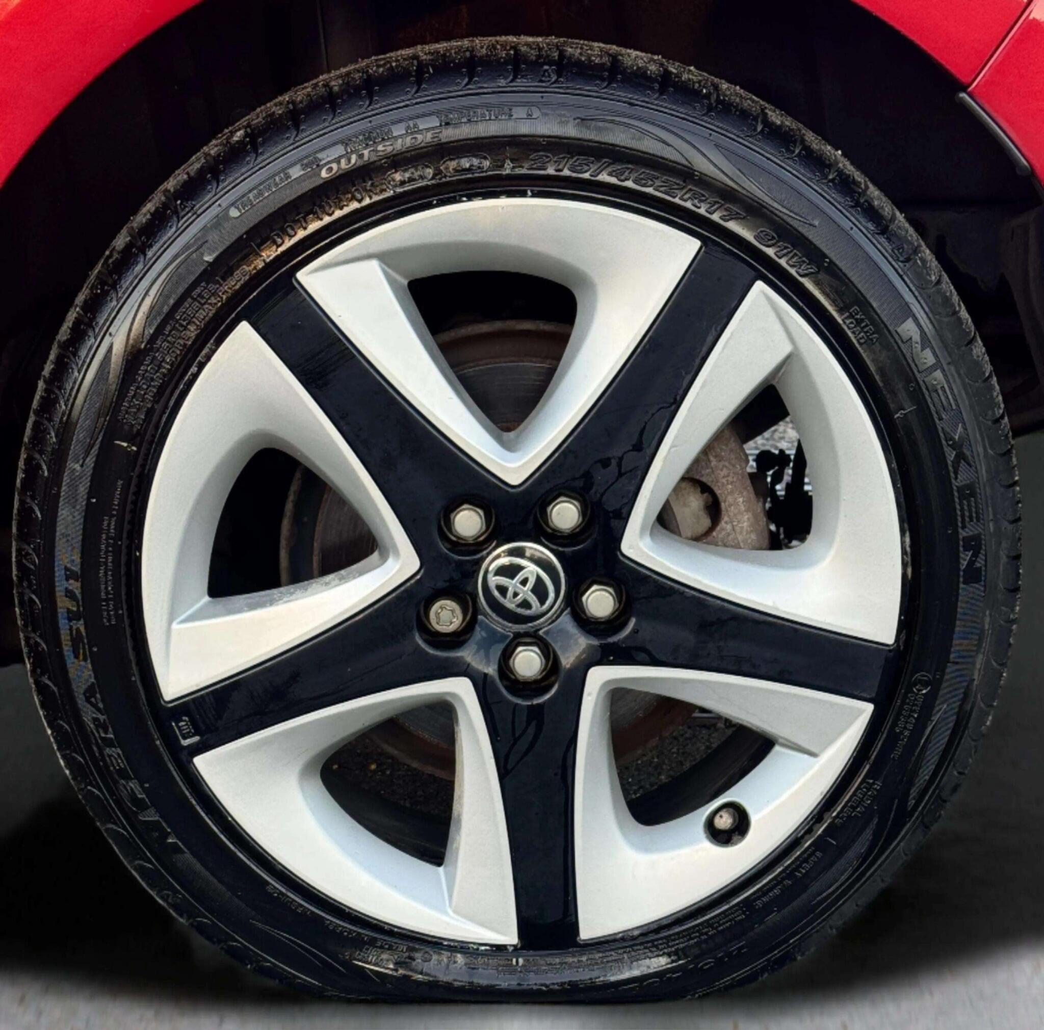Toyota Prius view 74