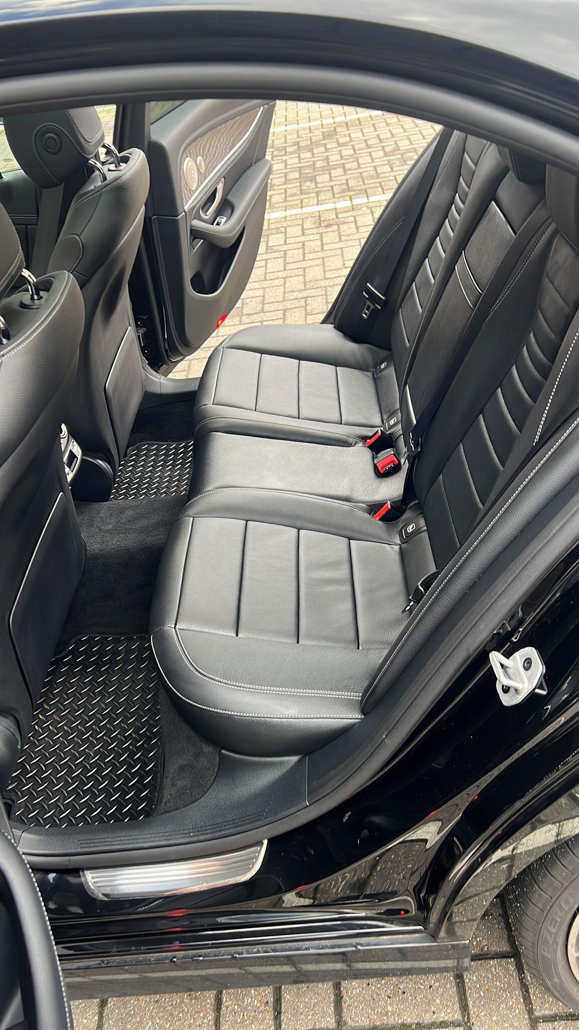 Mercedes-Benz E Class view 15
