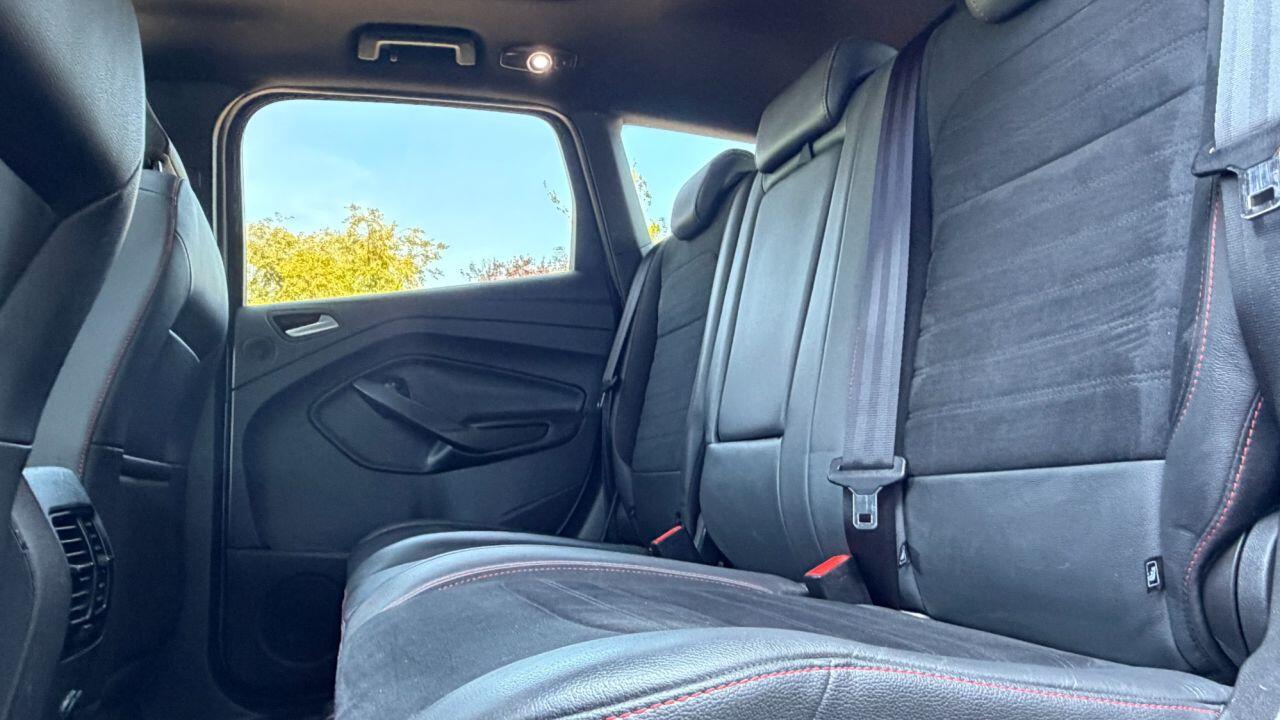 Ford Kuga view 14