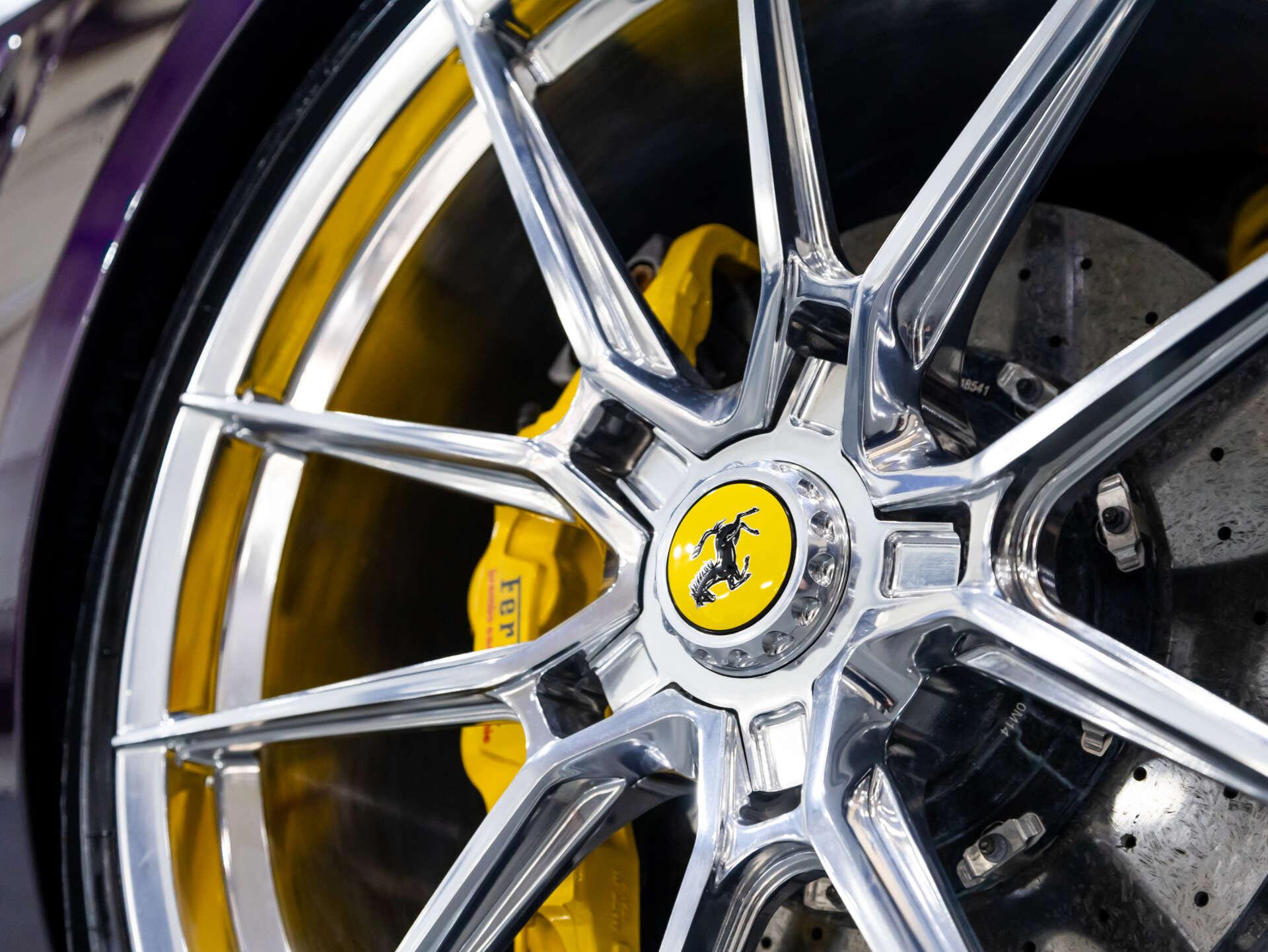 Ferrari 812 view 75