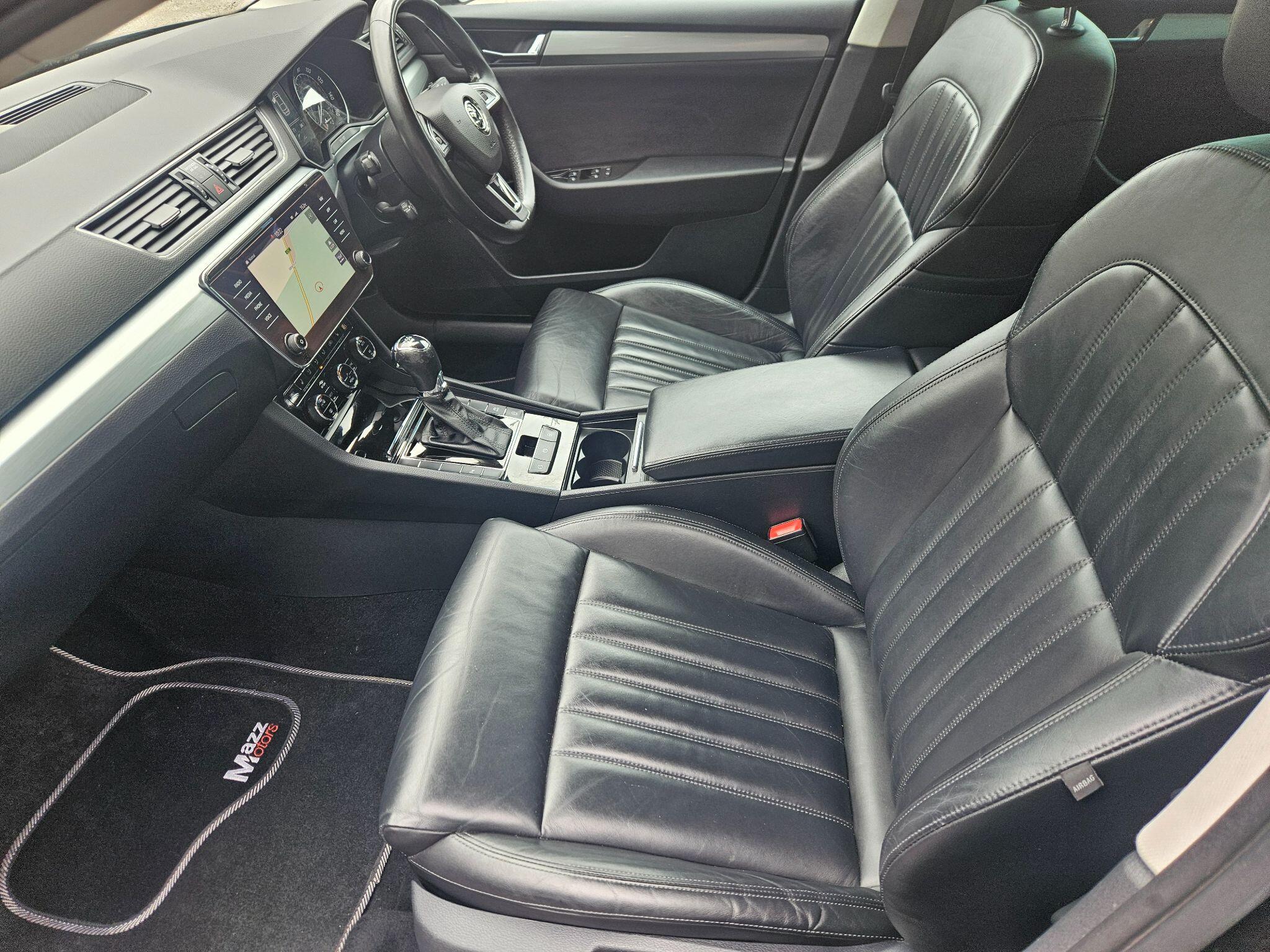 2019 Skoda Superb image 16