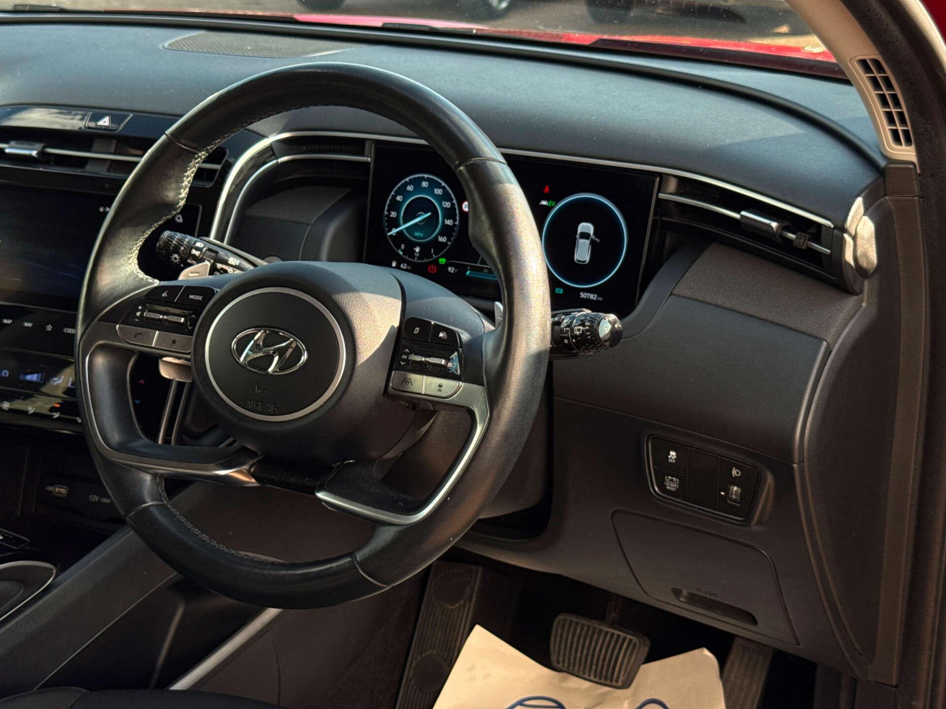 Hyundai Tucson view 50