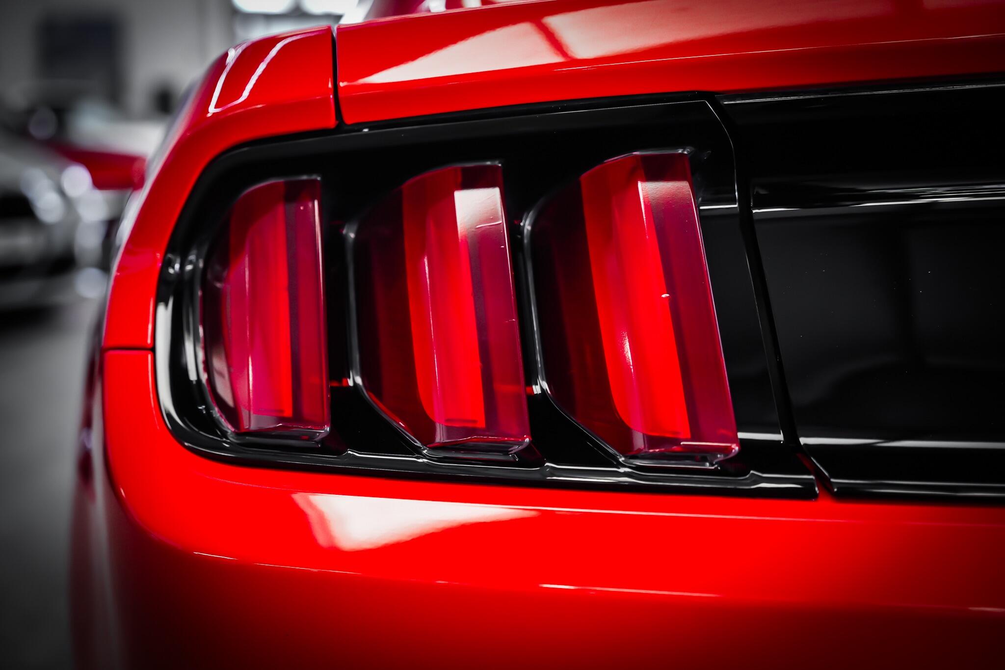 Ford Mustang view 36