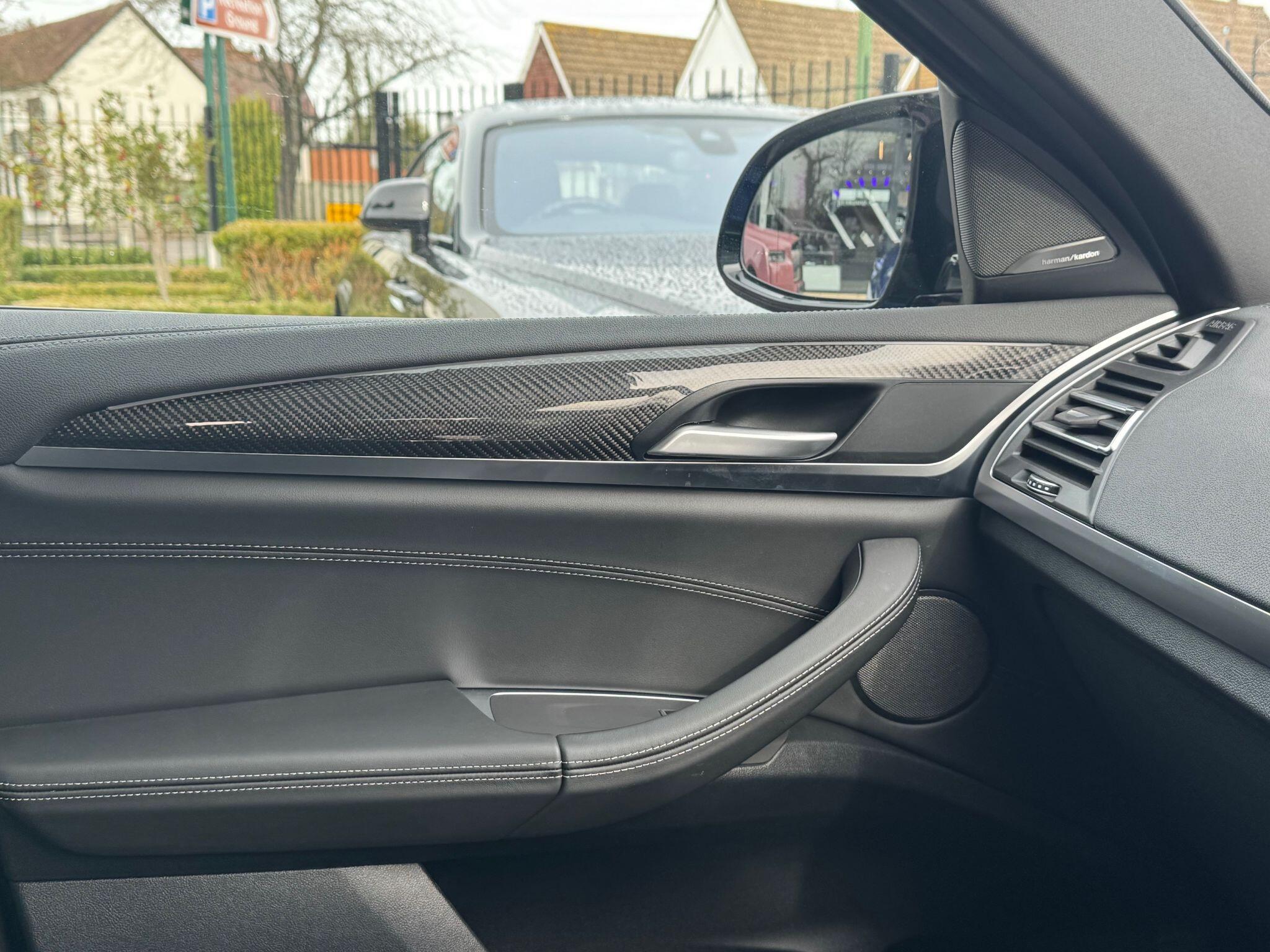 BMW X4 M view 22