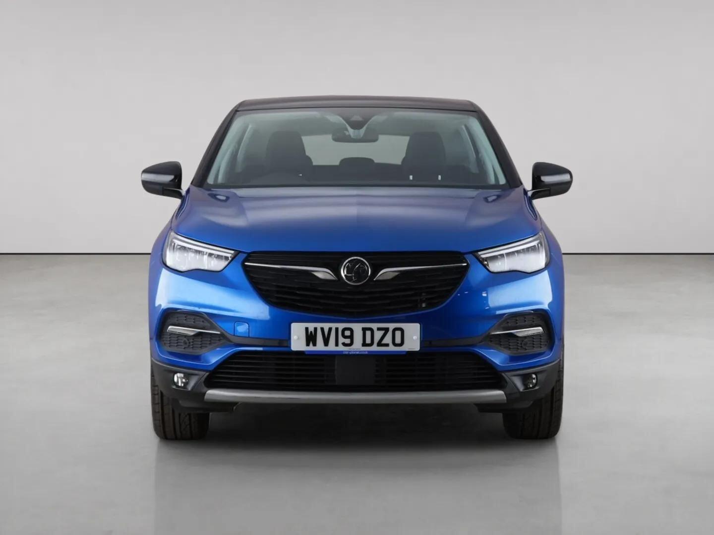 Vauxhall Grandland X view 5
