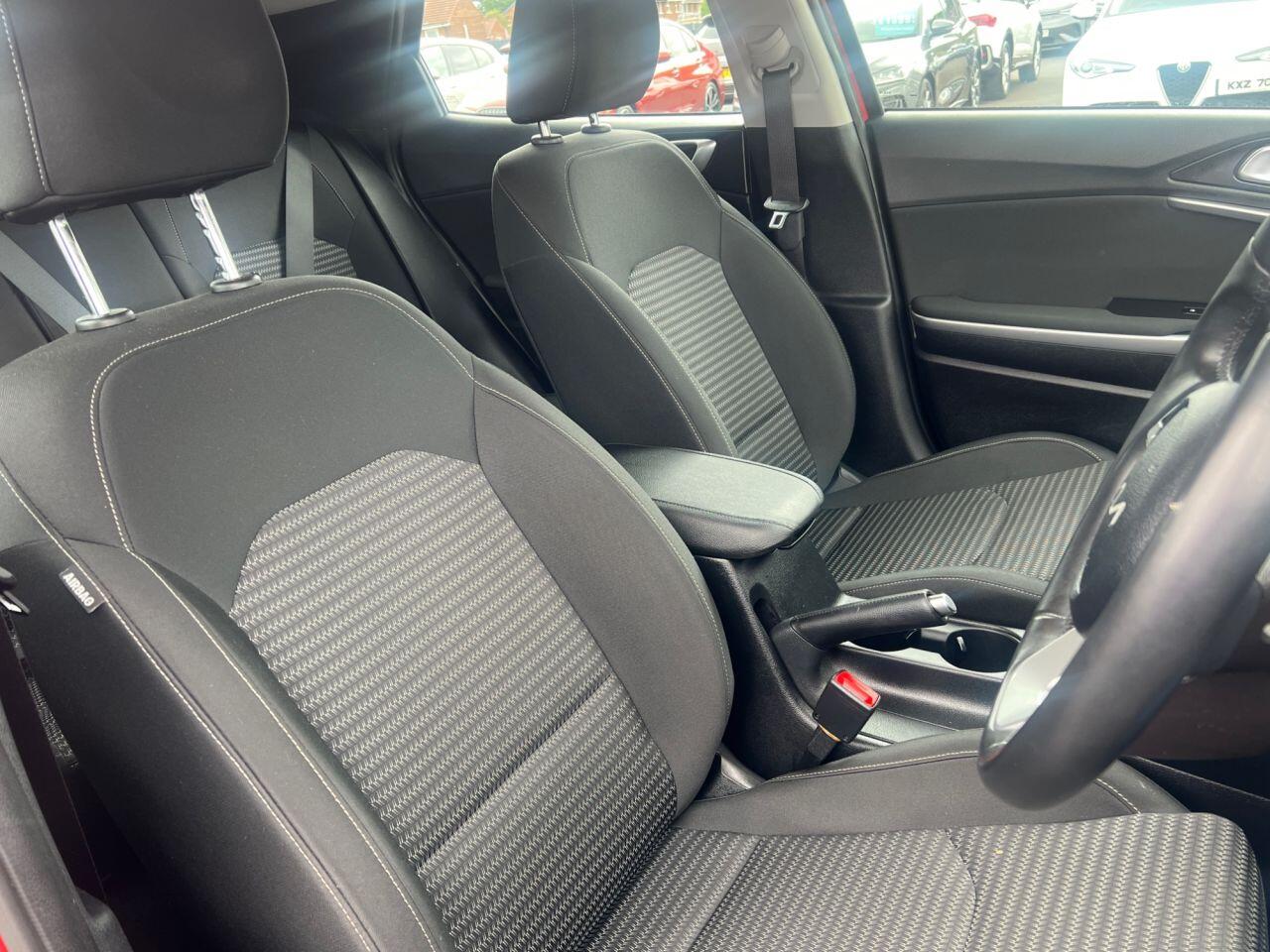 Kia Xceed view 22