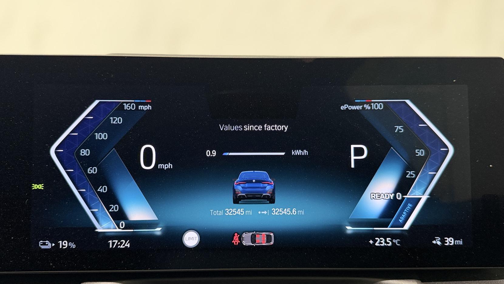 BMW i4 view 19