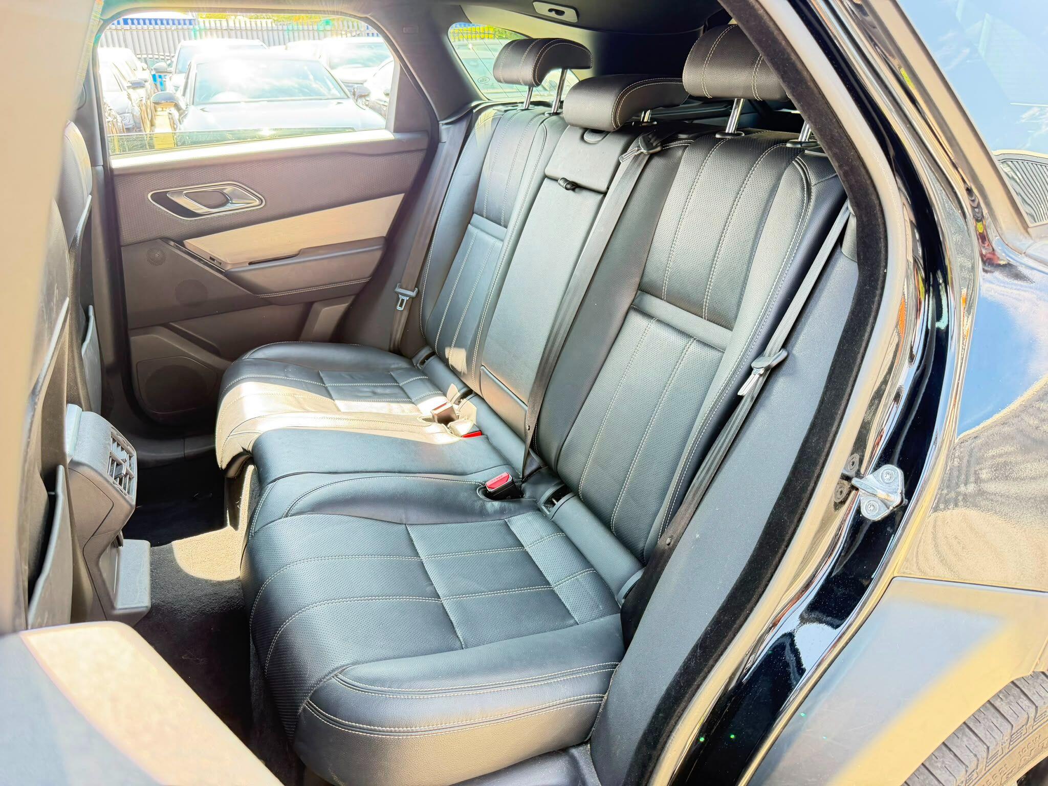 Land Rover Range Rover Velar view 15