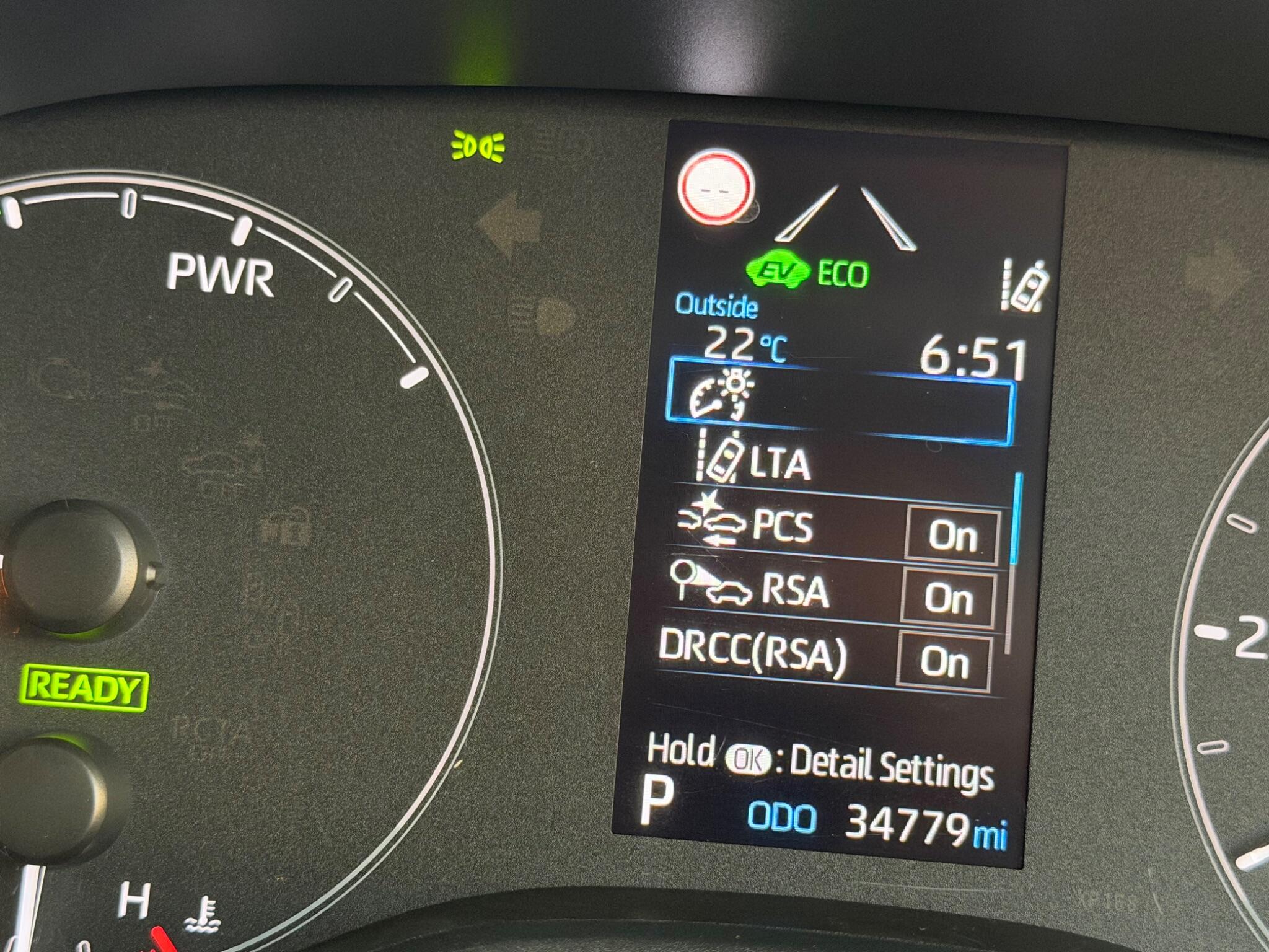 Toyota Yaris view 18