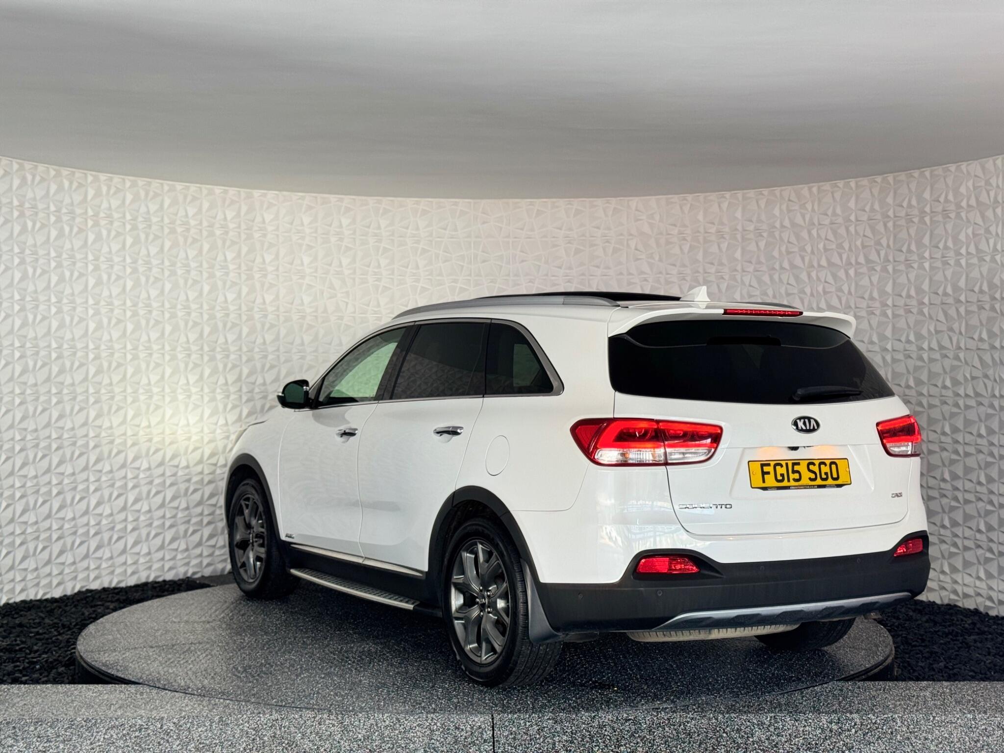Kia Sorento view 15