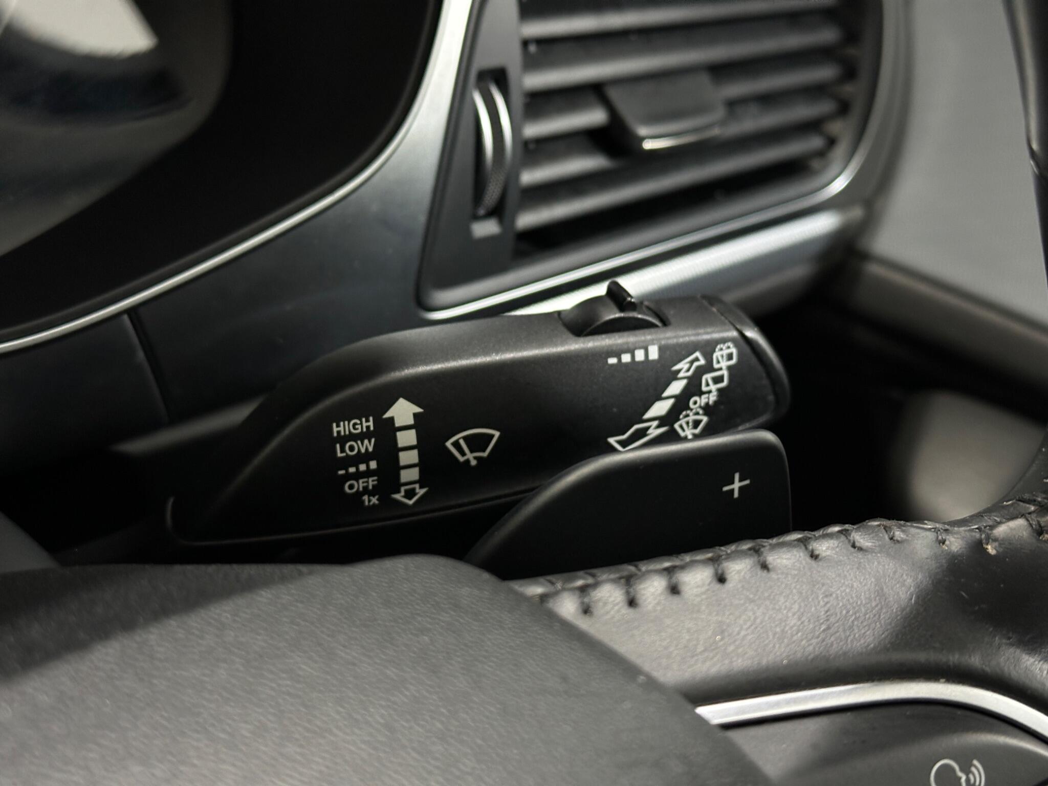 Audi A6 view 17