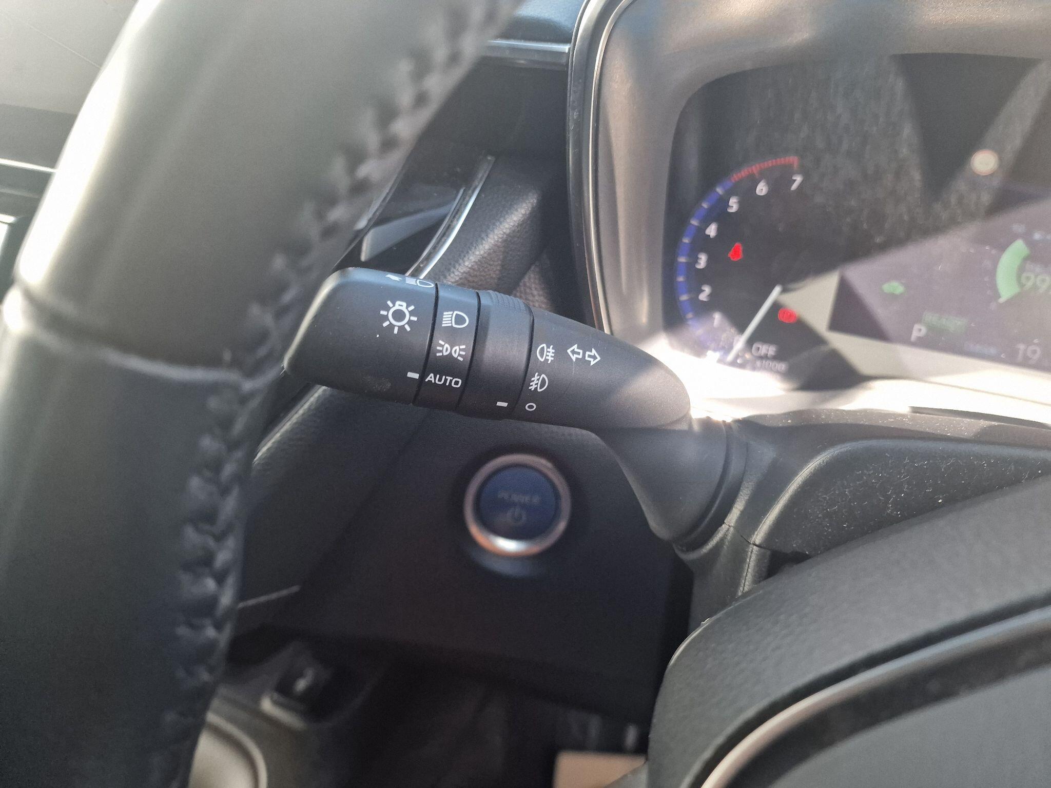 Toyota Corolla view 26
