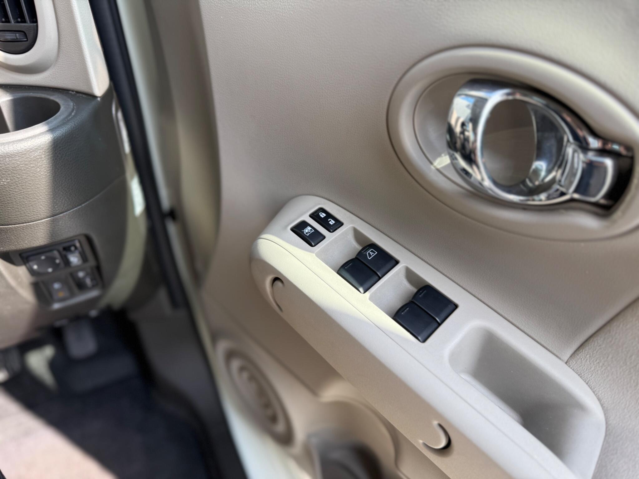 Nissan Cube view 26