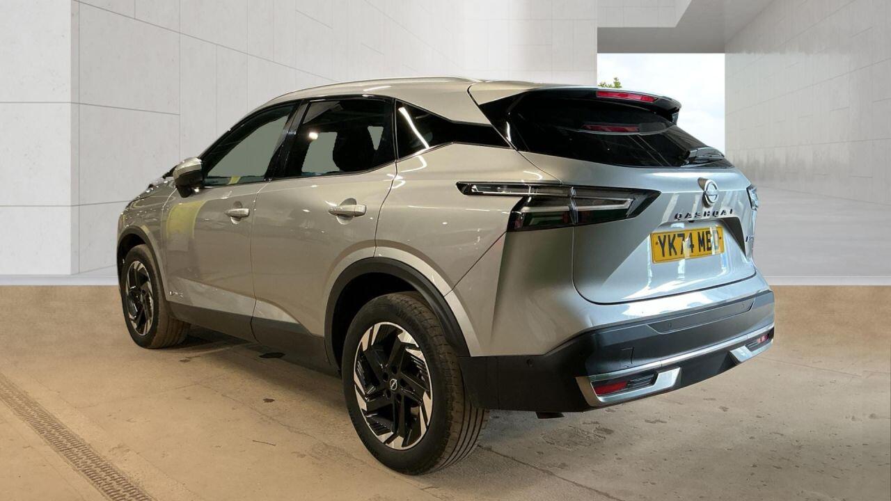 Nissan Qashqai view 3