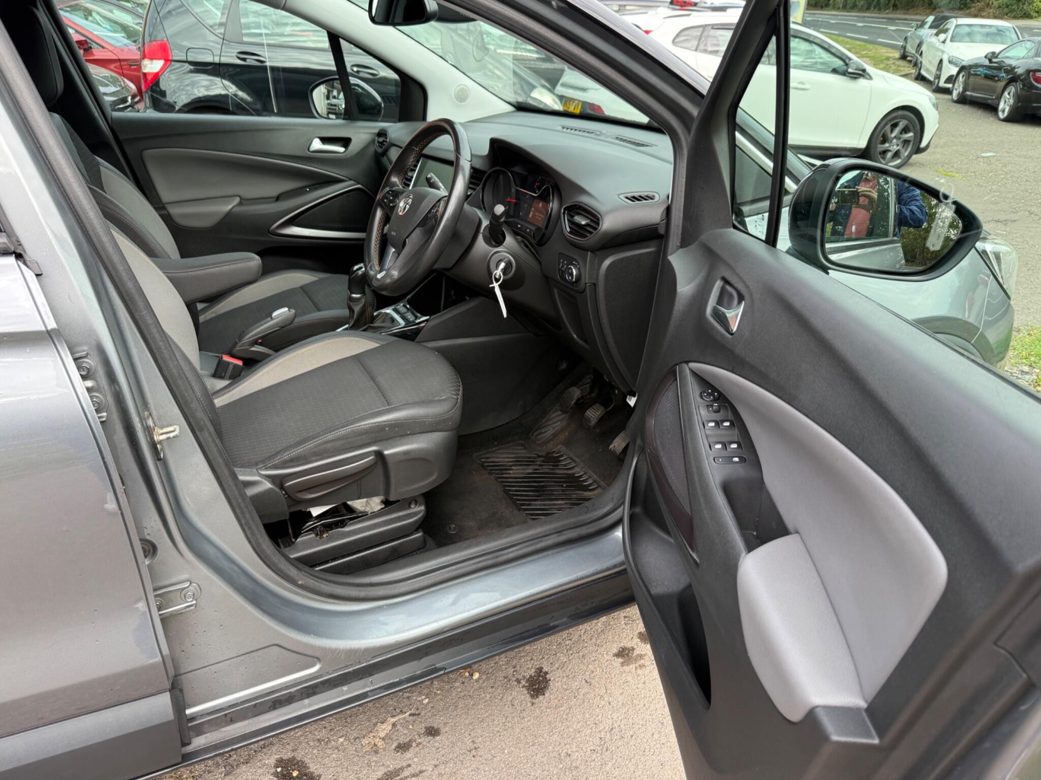 Vauxhall Crossland X view 20