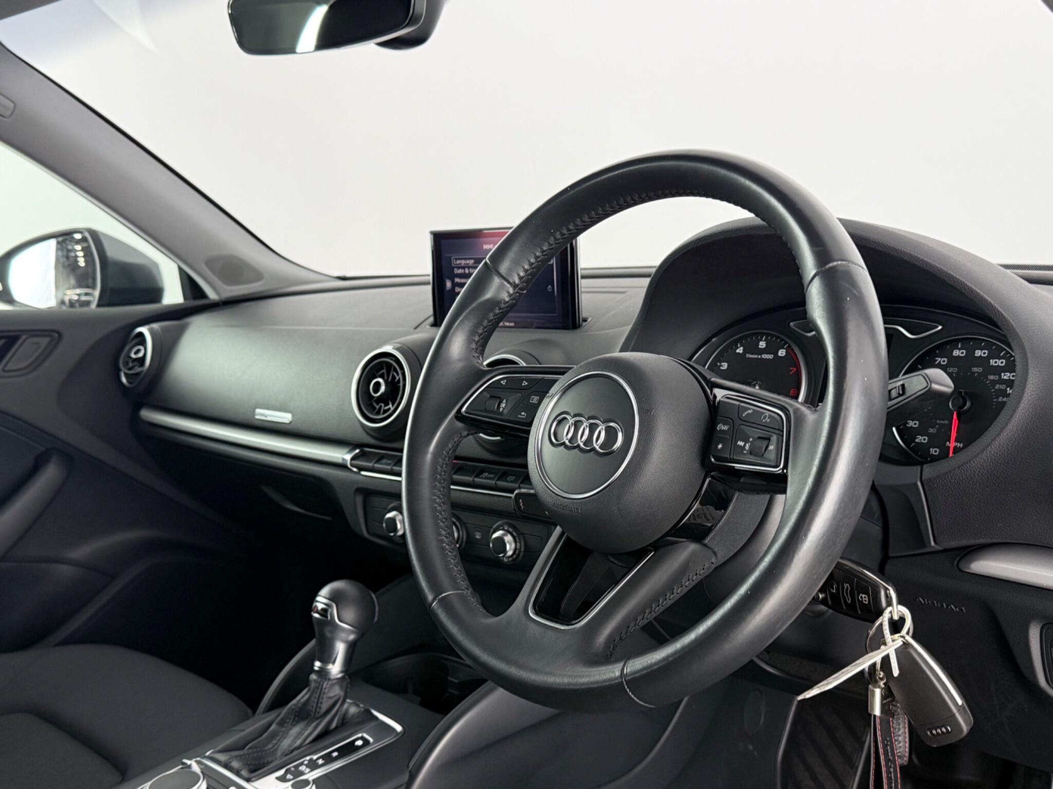 Audi A3 view 3