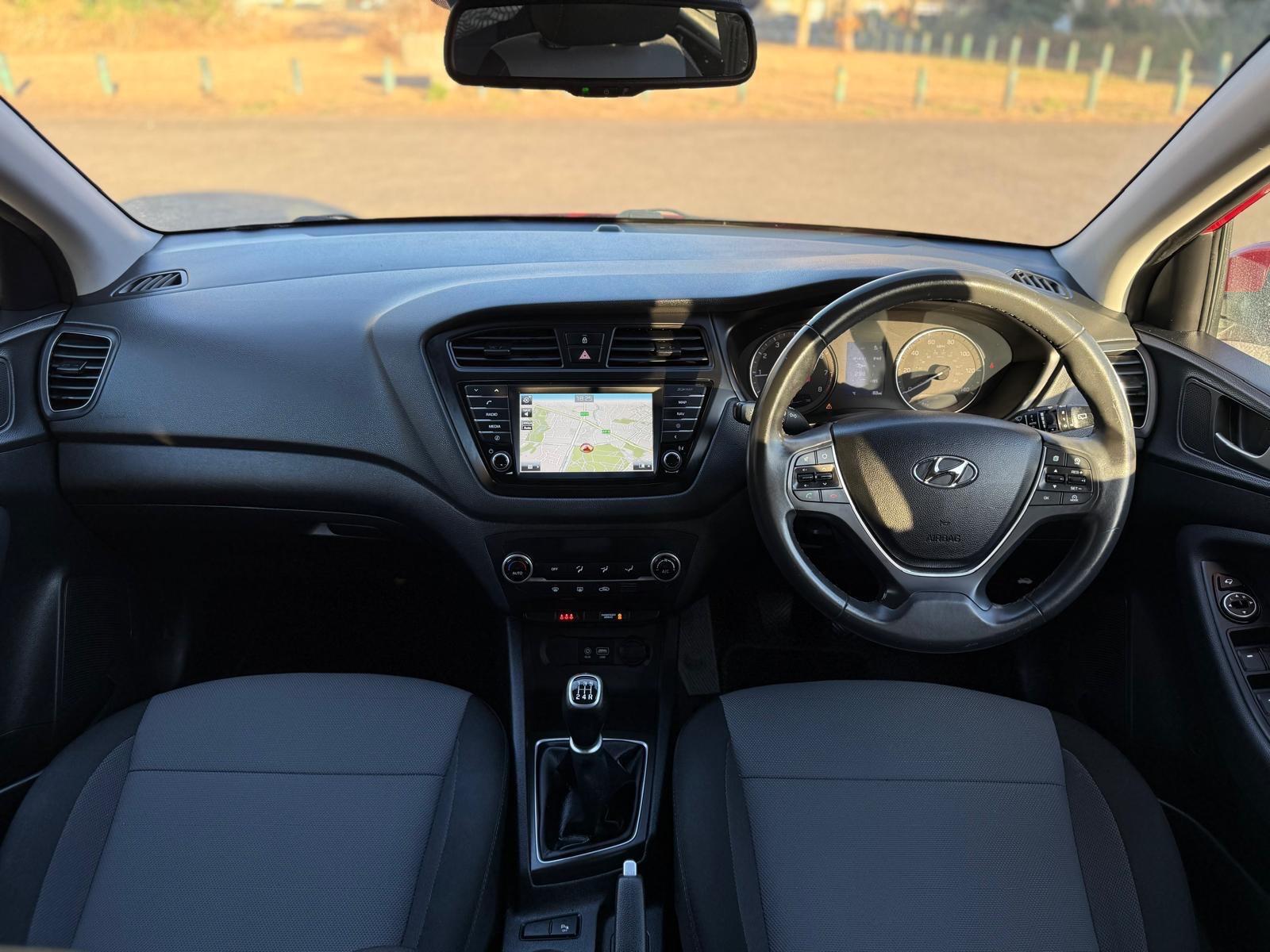 Hyundai I20 view 25