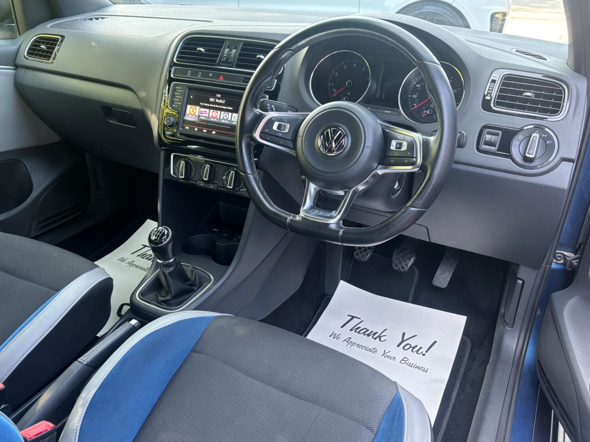 Volkswagen Polo view 14