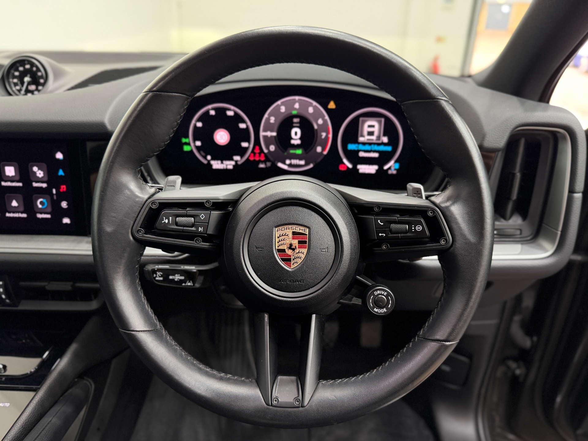 Porsche Cayenne view 20