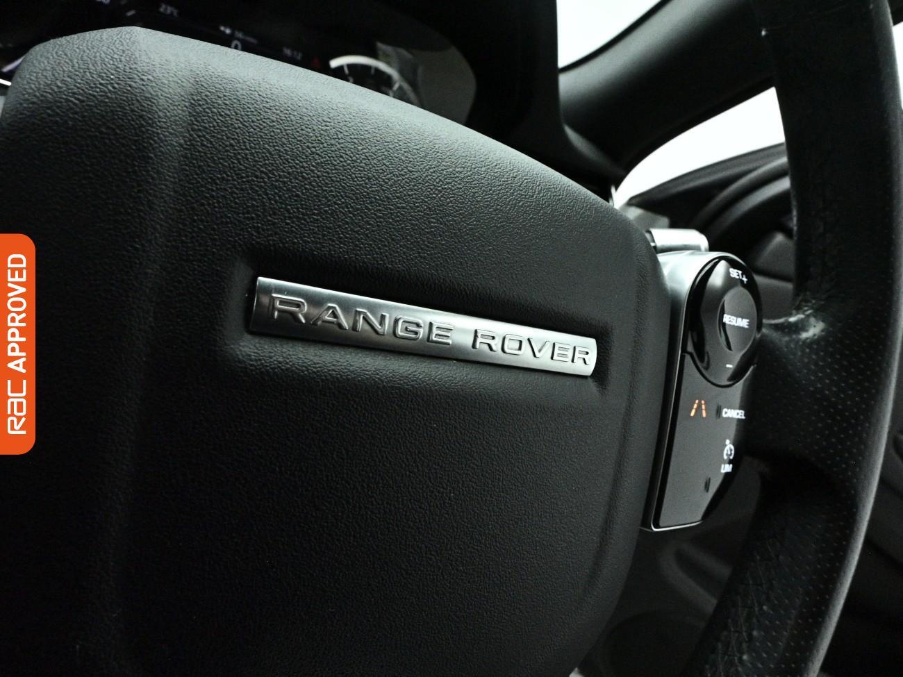 Land Rover Range Rover Evoque view 19