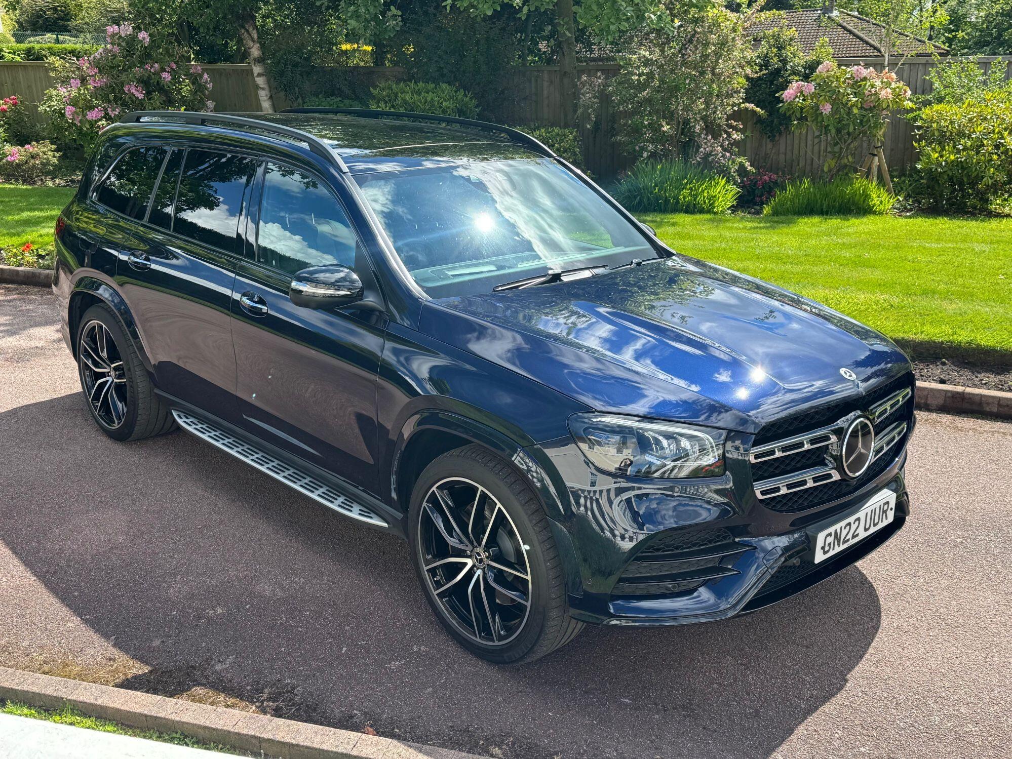 Mercedes-Benz GLS view 4