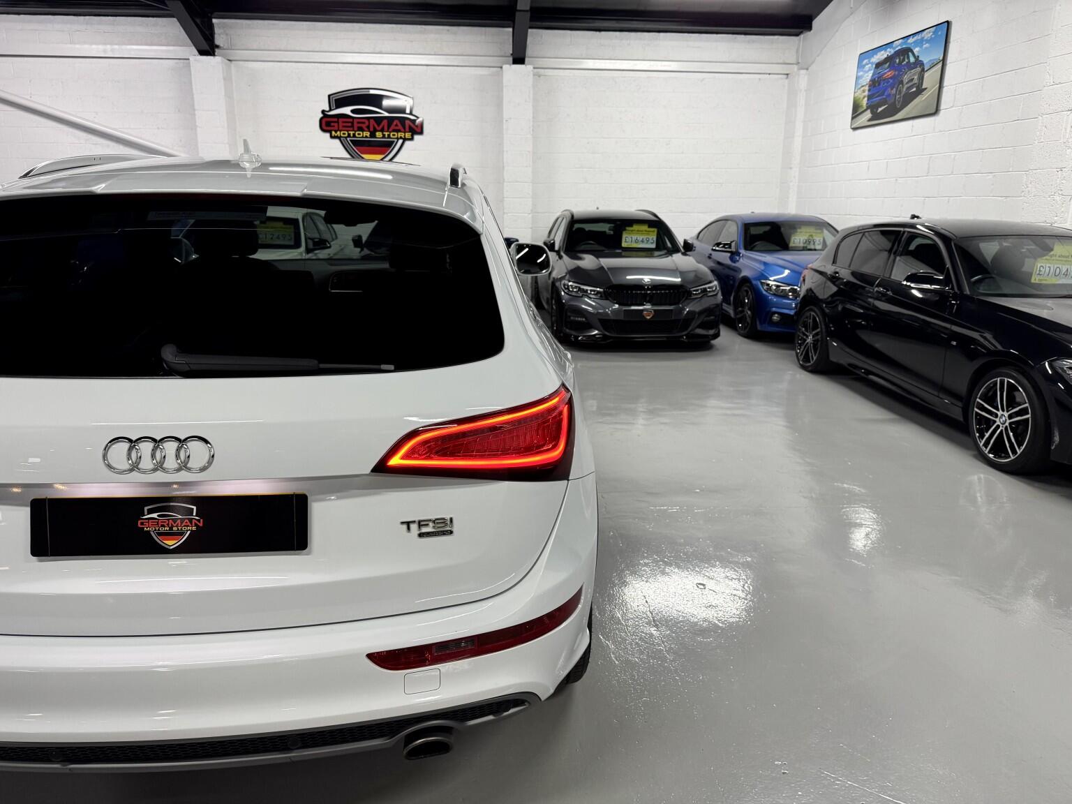 Audi Q5 view 26