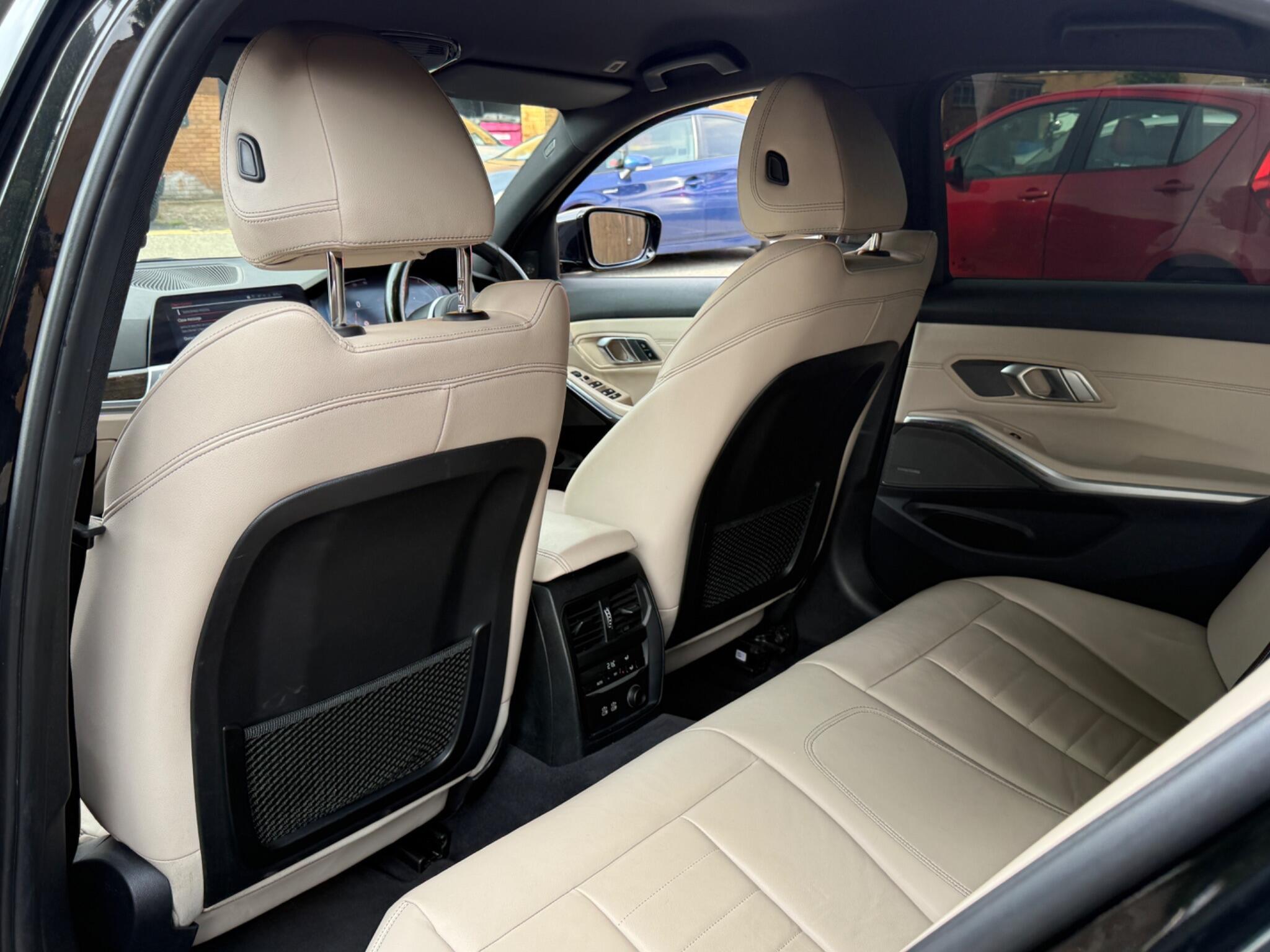BMW 3 Series - Image 41