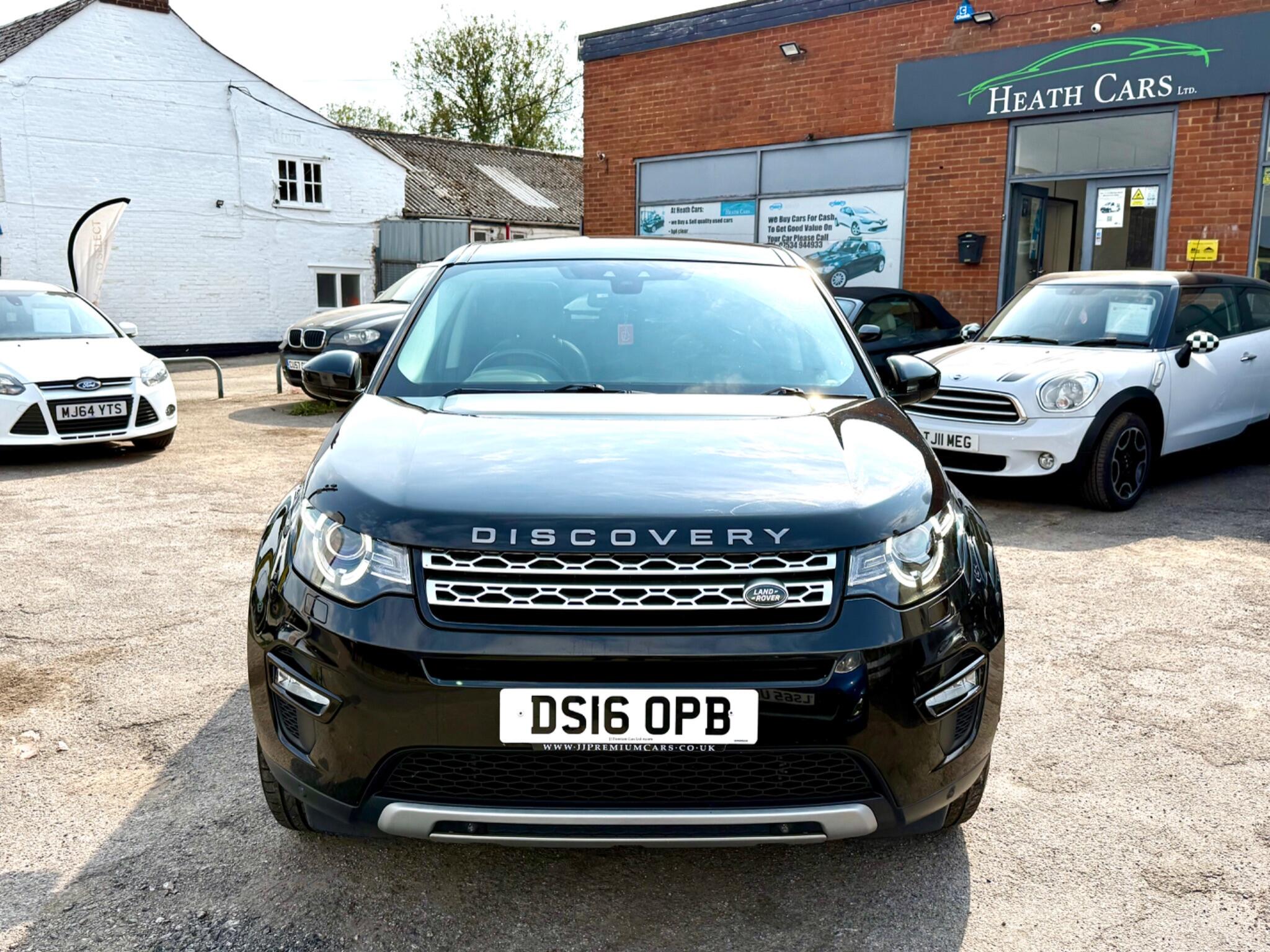 2016 Land Rover Discovery Sport 2.0 TD4 HSE 4WD Euro 6 (s/s) 5dr (5 Seat) • 91,500 miles image 2