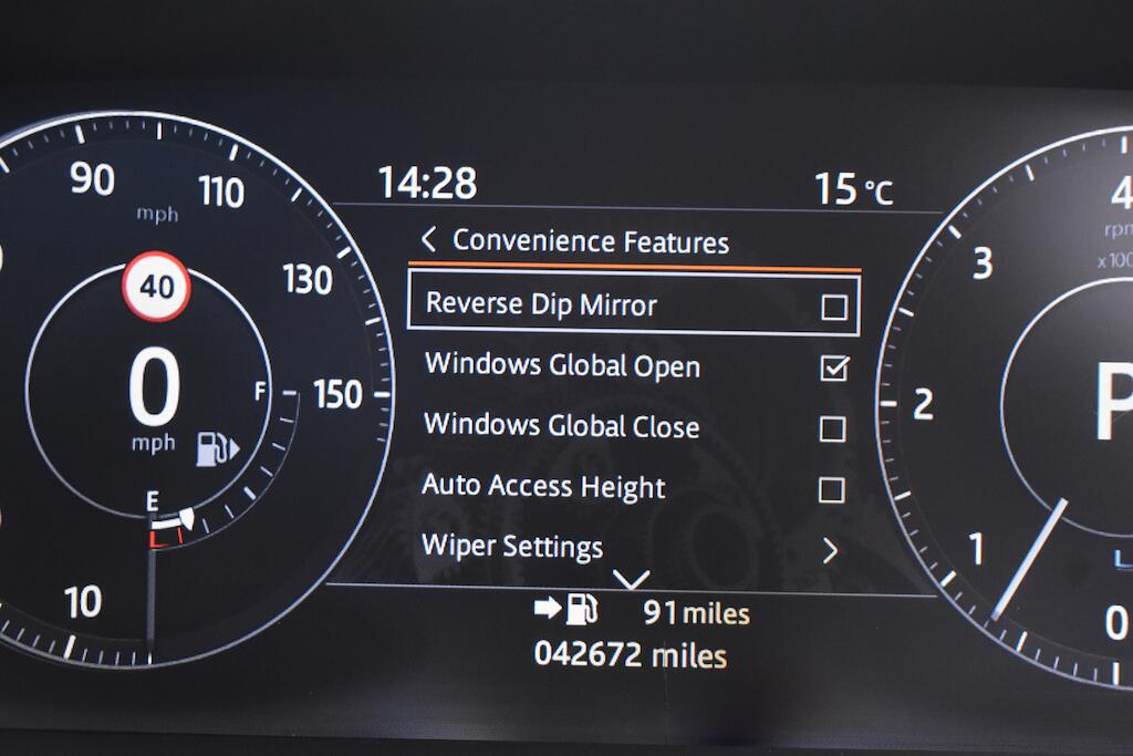 Land Rover Range Rover view 61